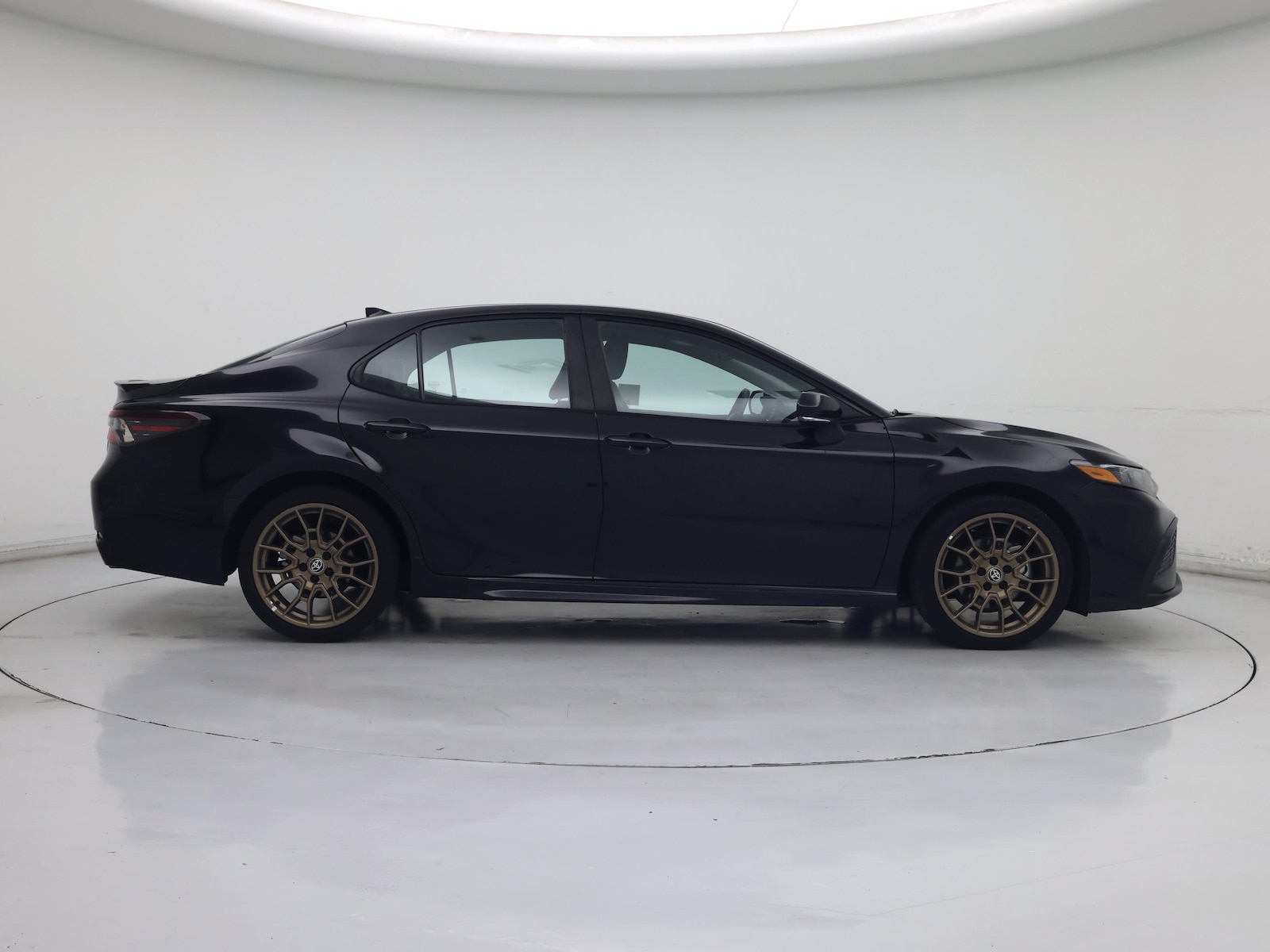2024 Toyota Camry SE Nightshade - Photo 8