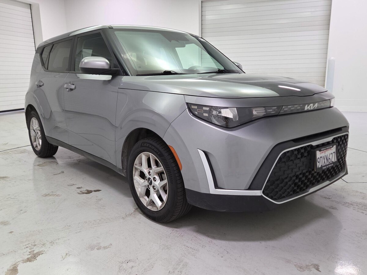 Featured vehicle