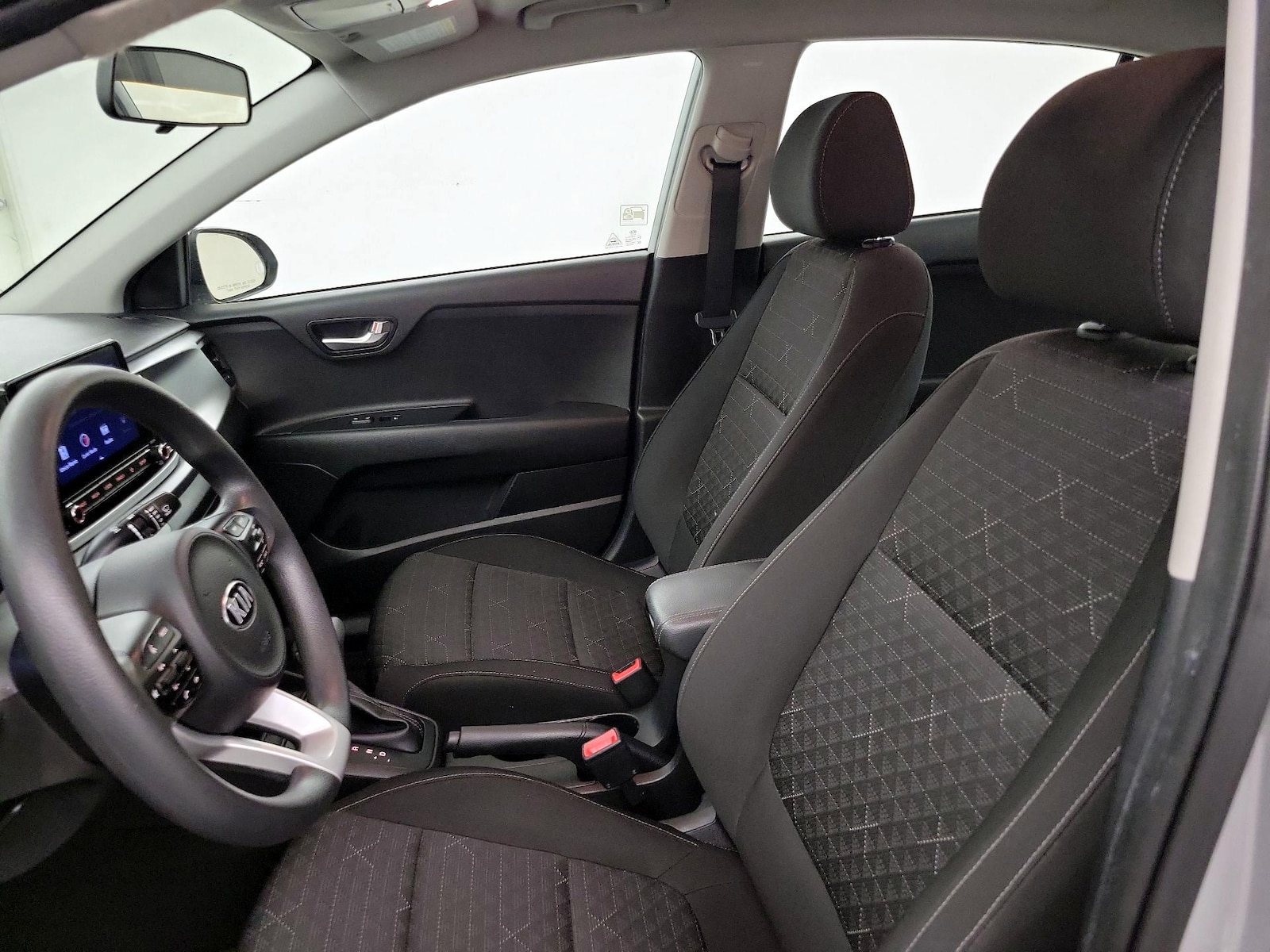 2021 Kia Rio S - Photo 12