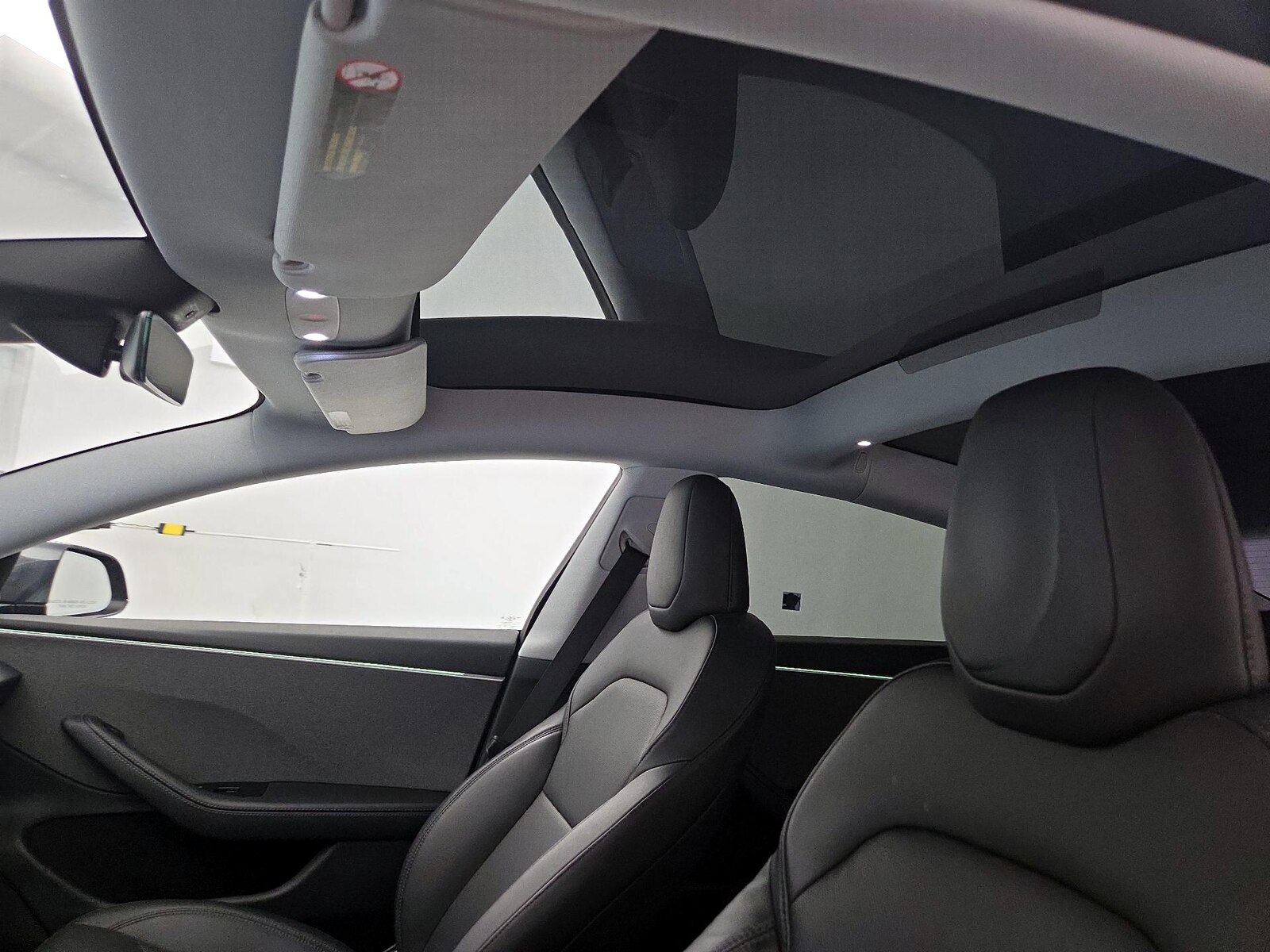 Skylight(s) & Overhead Airbags
