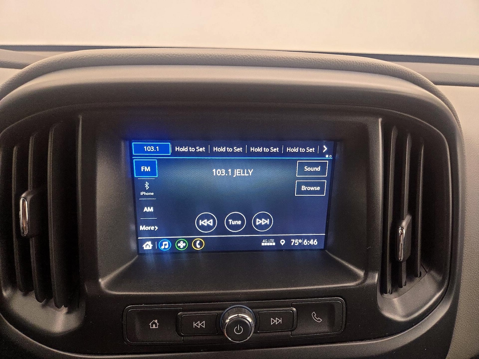 2019 Chevrolet Colorado Work Truck - Photo 16