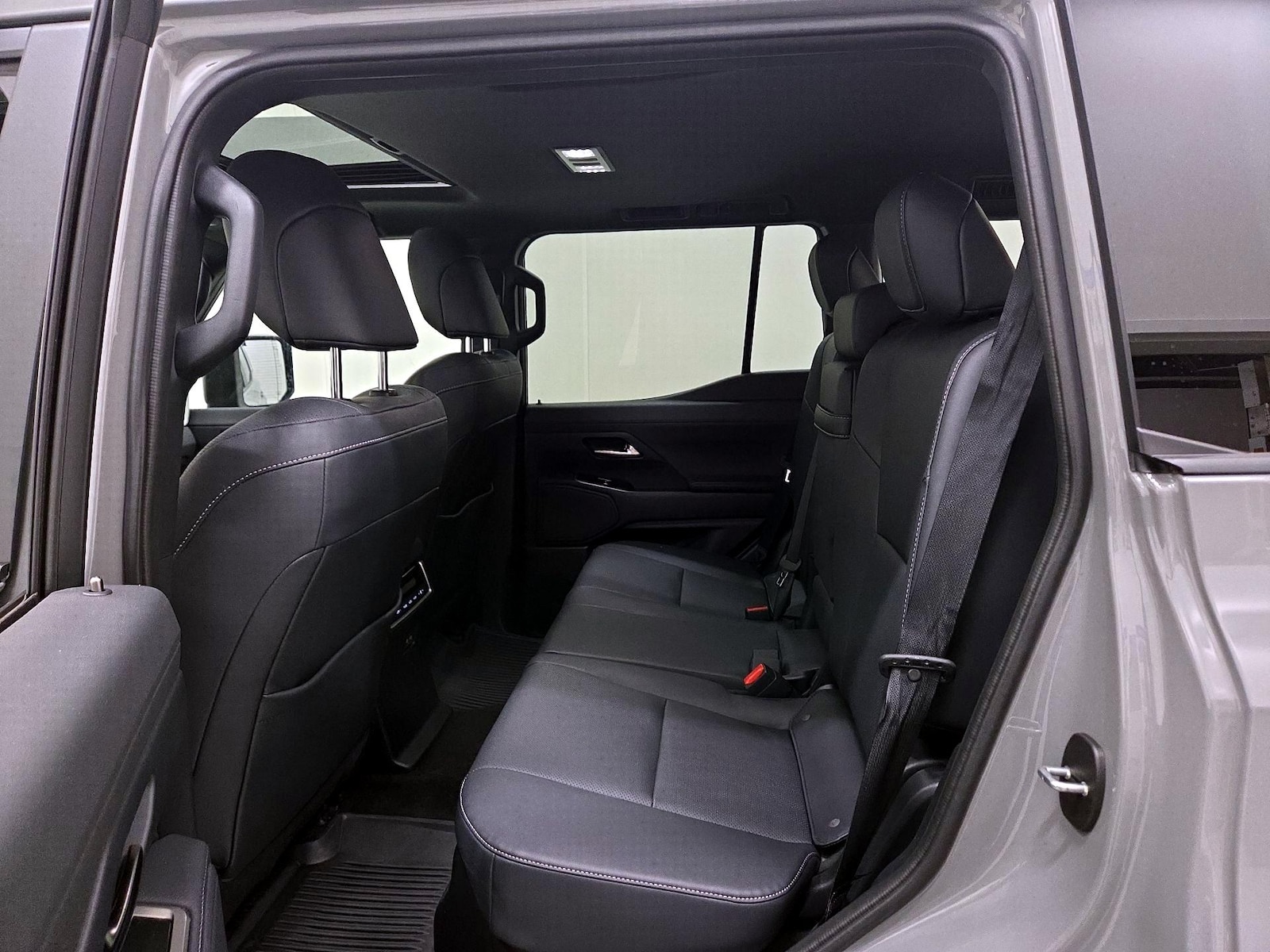 Rear Air Conditioning