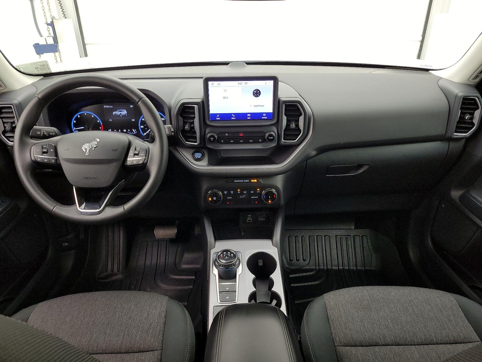 Photo 10