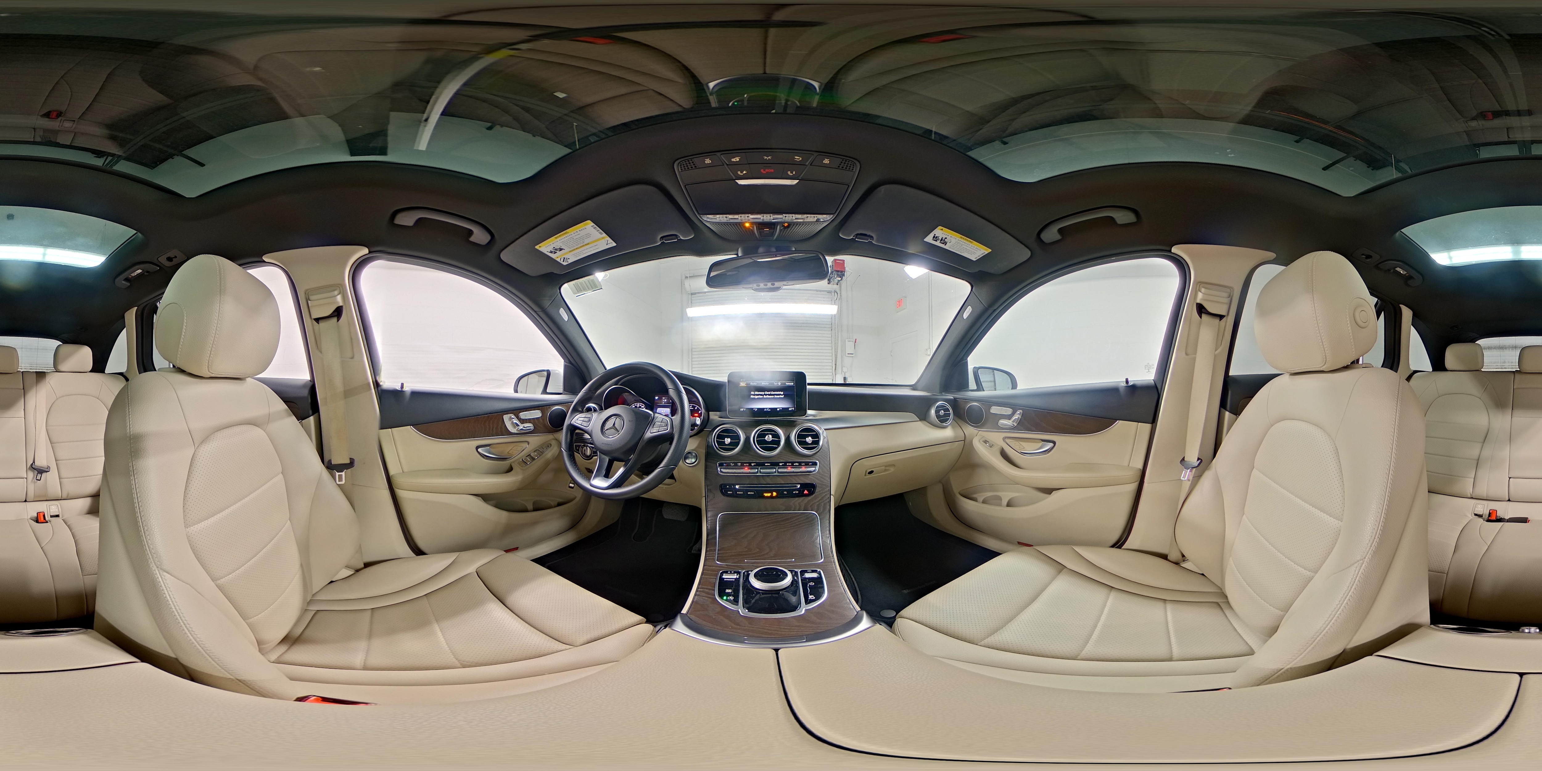 2018 Mercedes-Benz GLC GLC300 - Photo 25