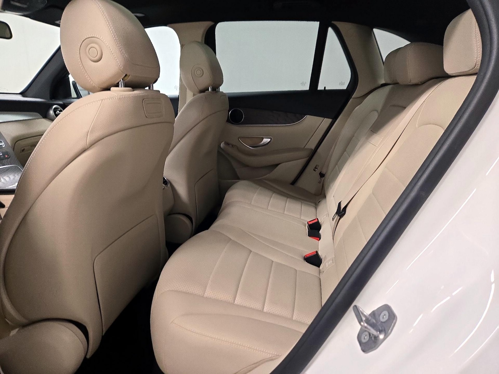 2018 Mercedes-Benz GLC GLC300 - Photo 21