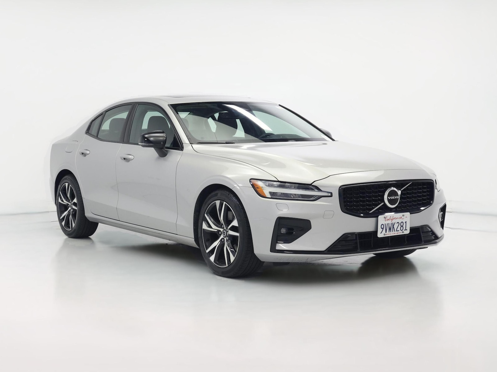 2025 Volvo S60