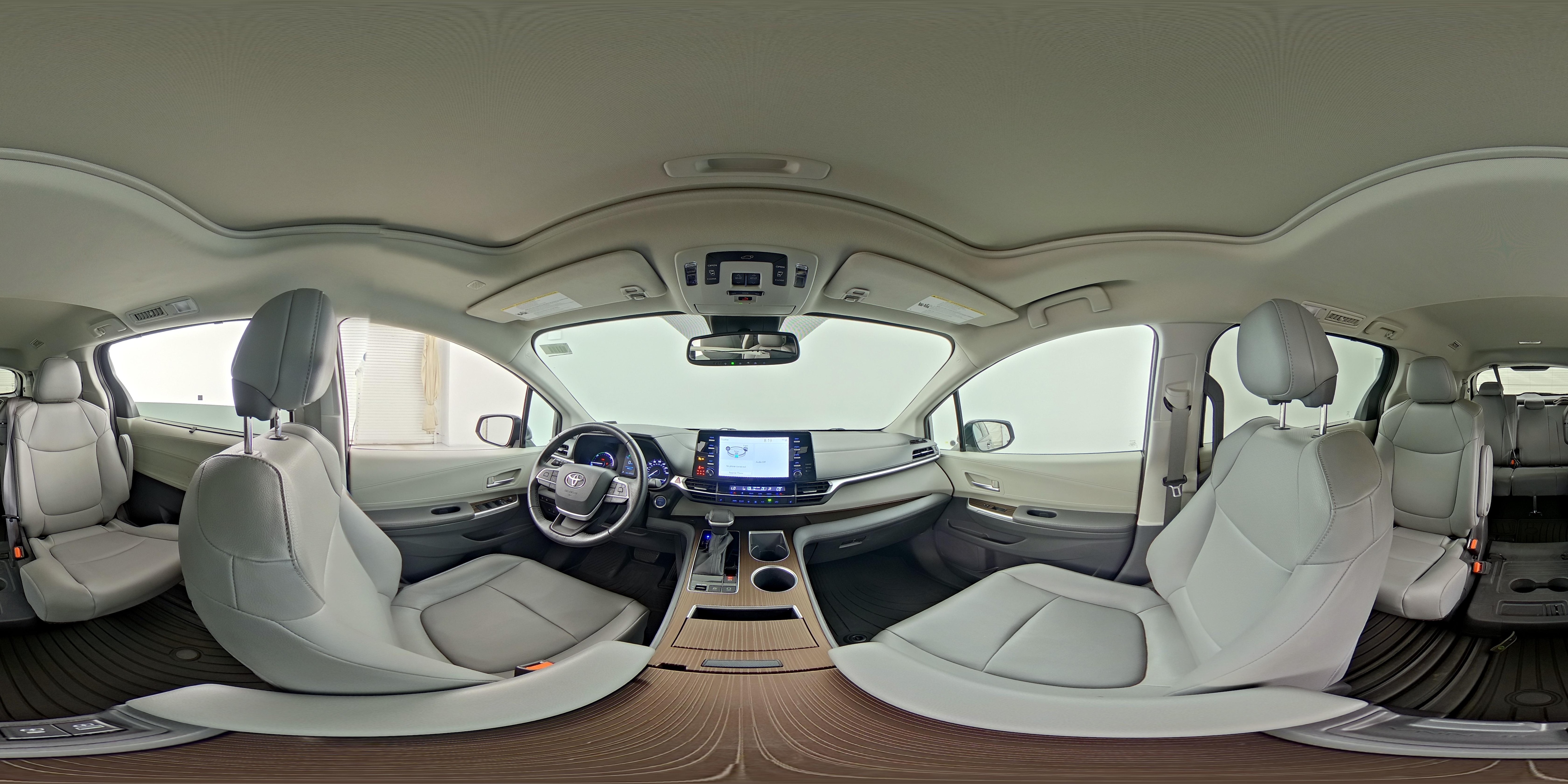 2022 Toyota Sienna XLE - Photo 27