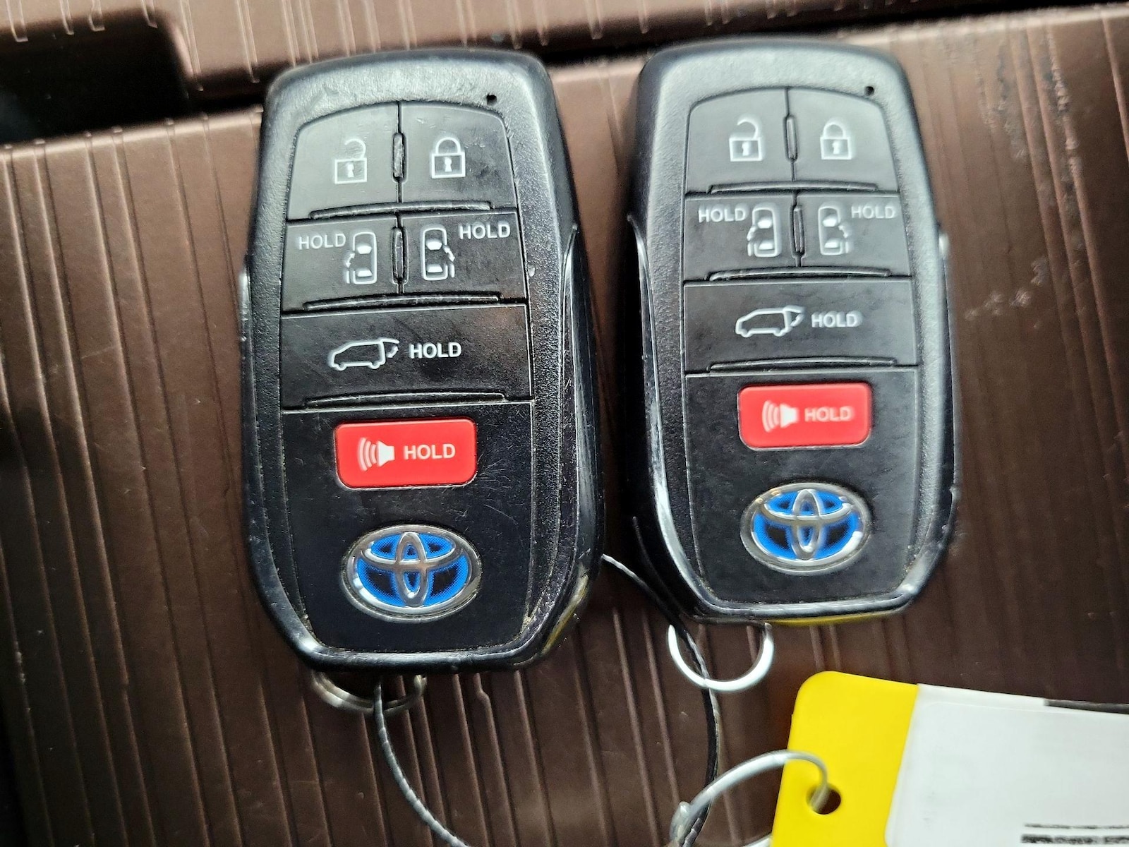 2022 Toyota Sienna XLE - Photo 26