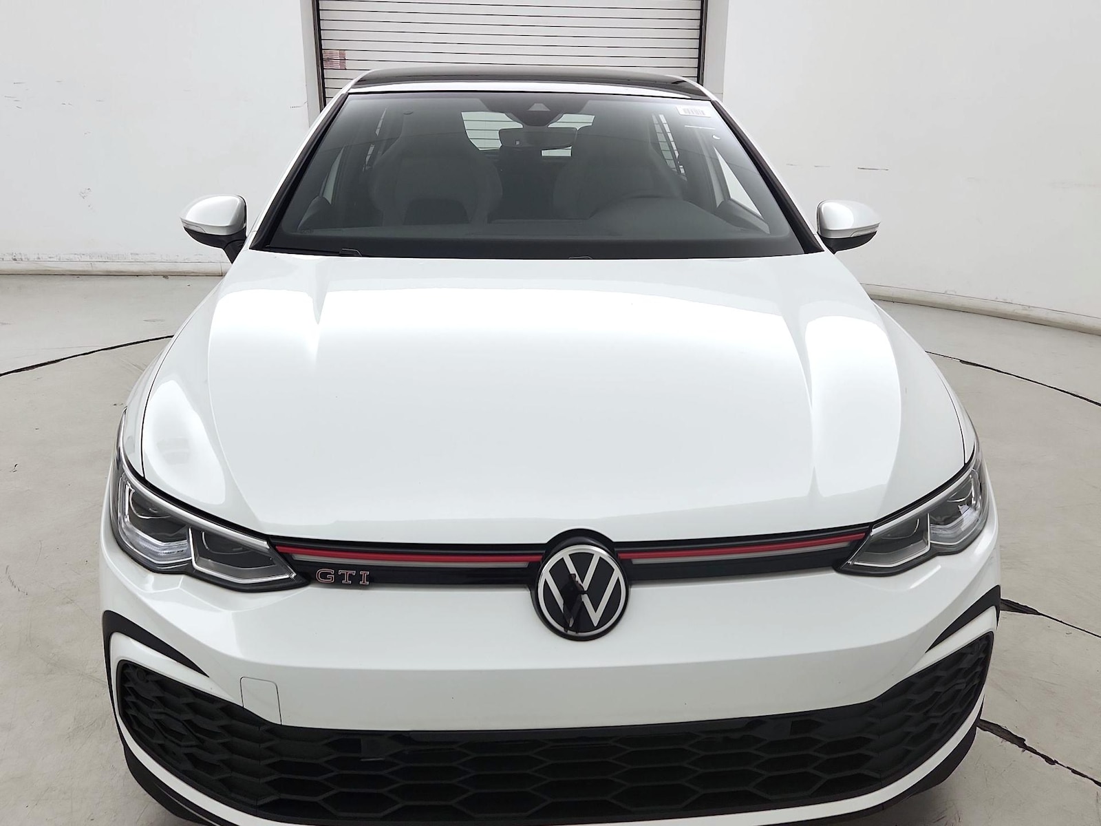 2022 Volkswagen GTI SE, photo 2