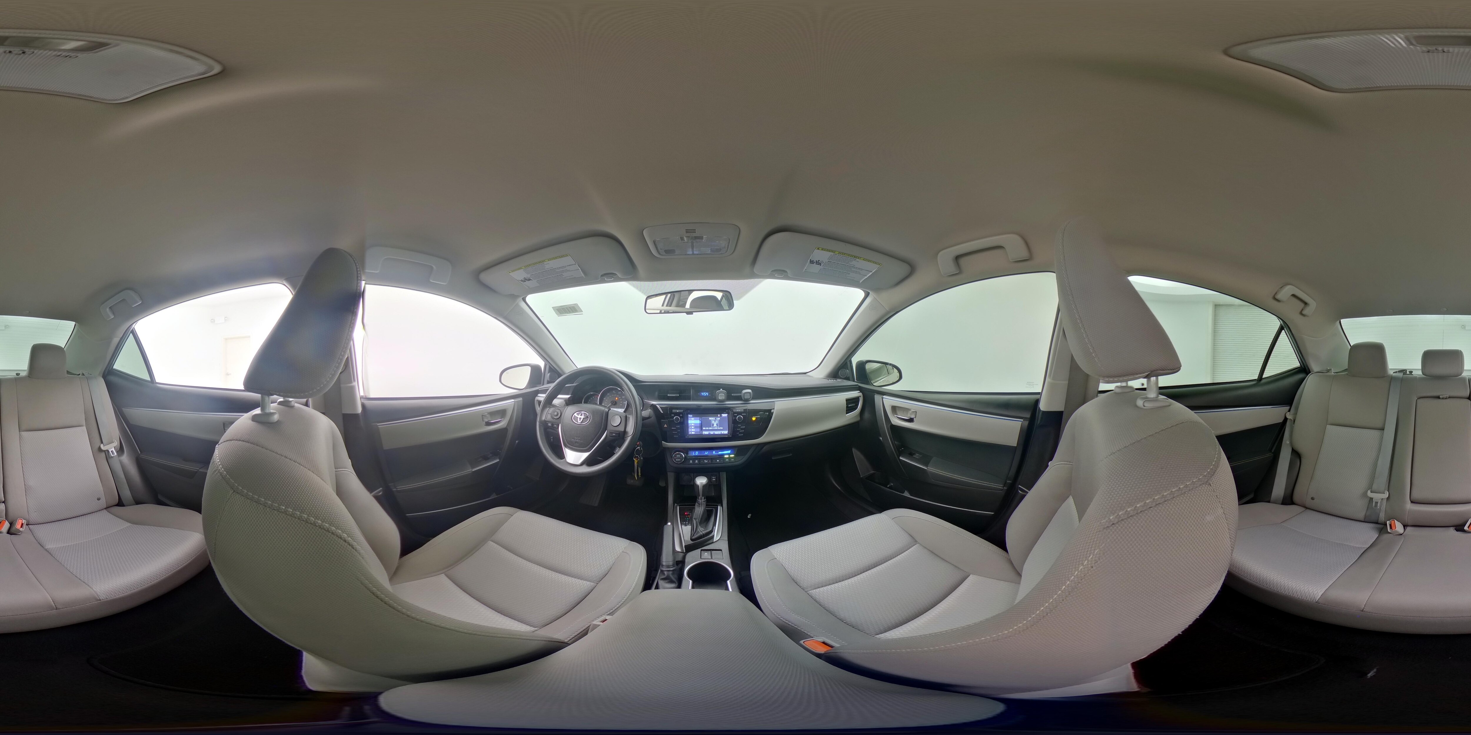 2016 Toyota Corolla LE - Photo 24