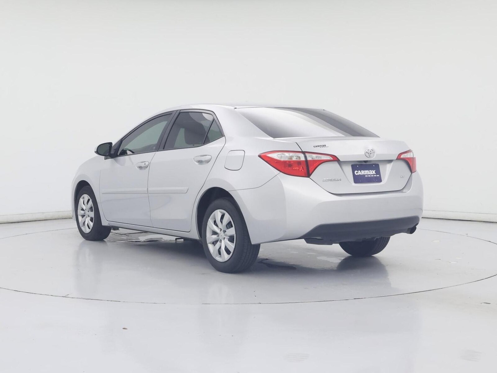 2016 Toyota Corolla LE - Photo 3