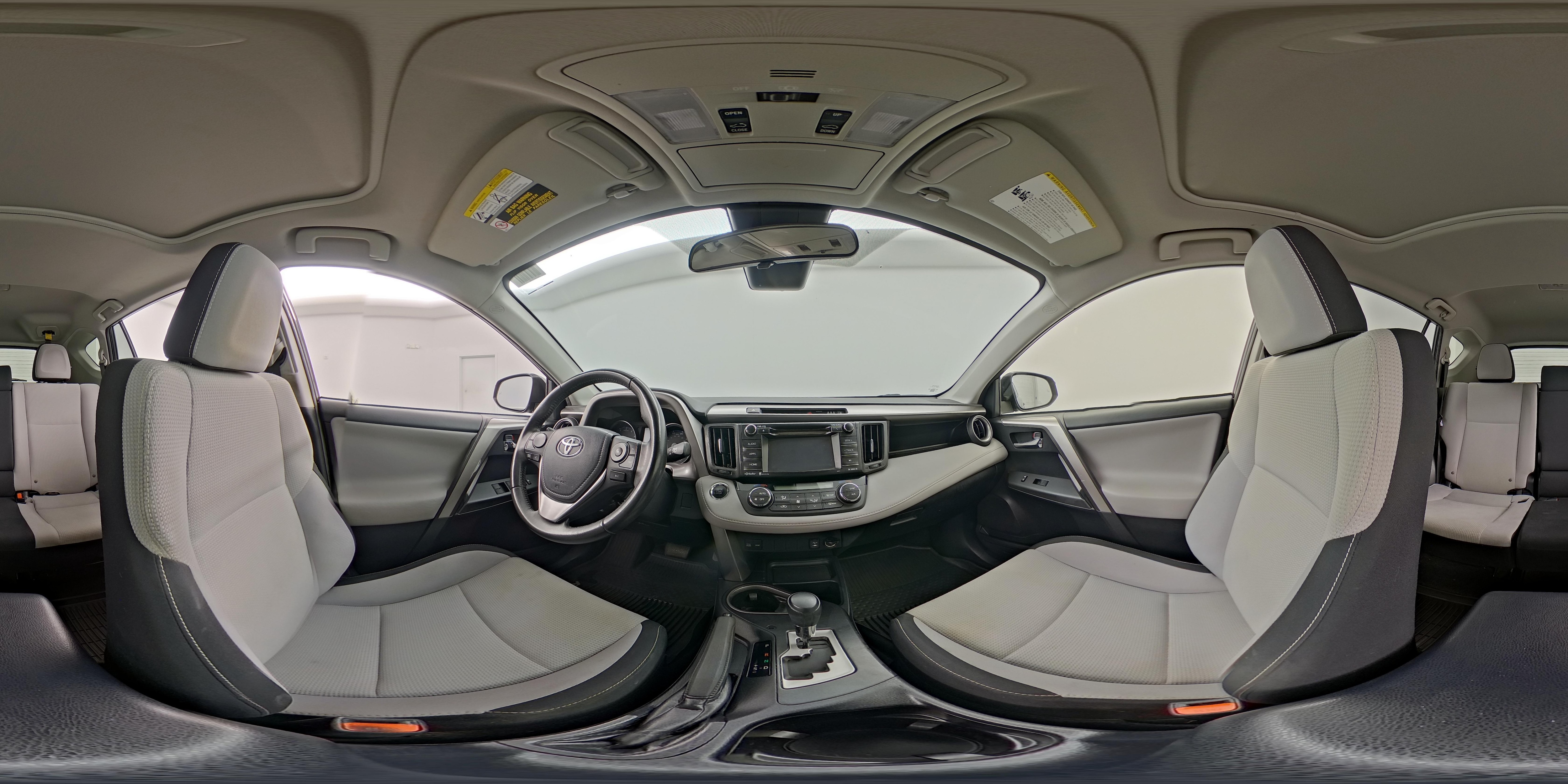 2018 Toyota RAV4 XLE - Photo 26