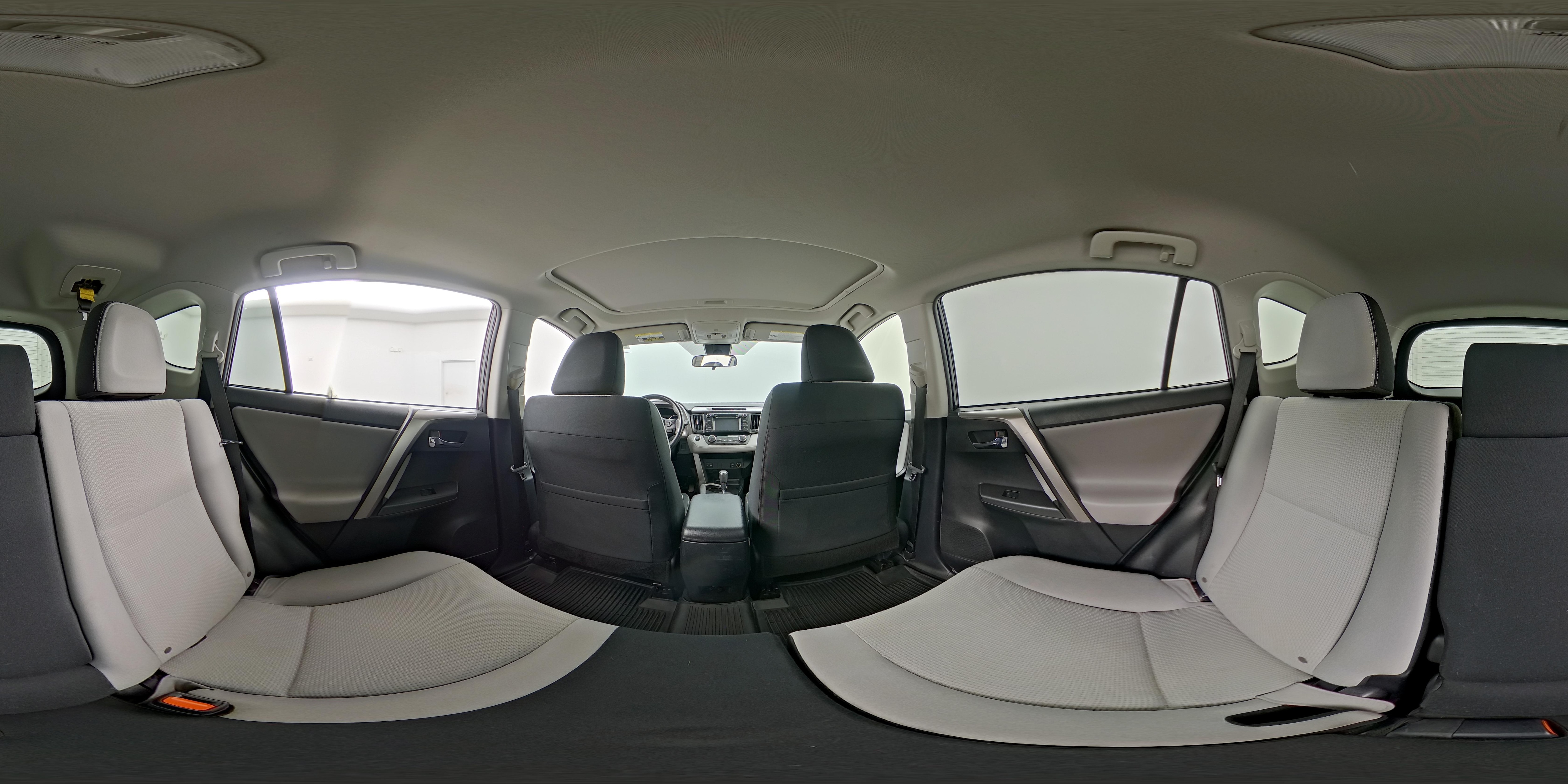 2018 Toyota RAV4 XLE - Photo 27