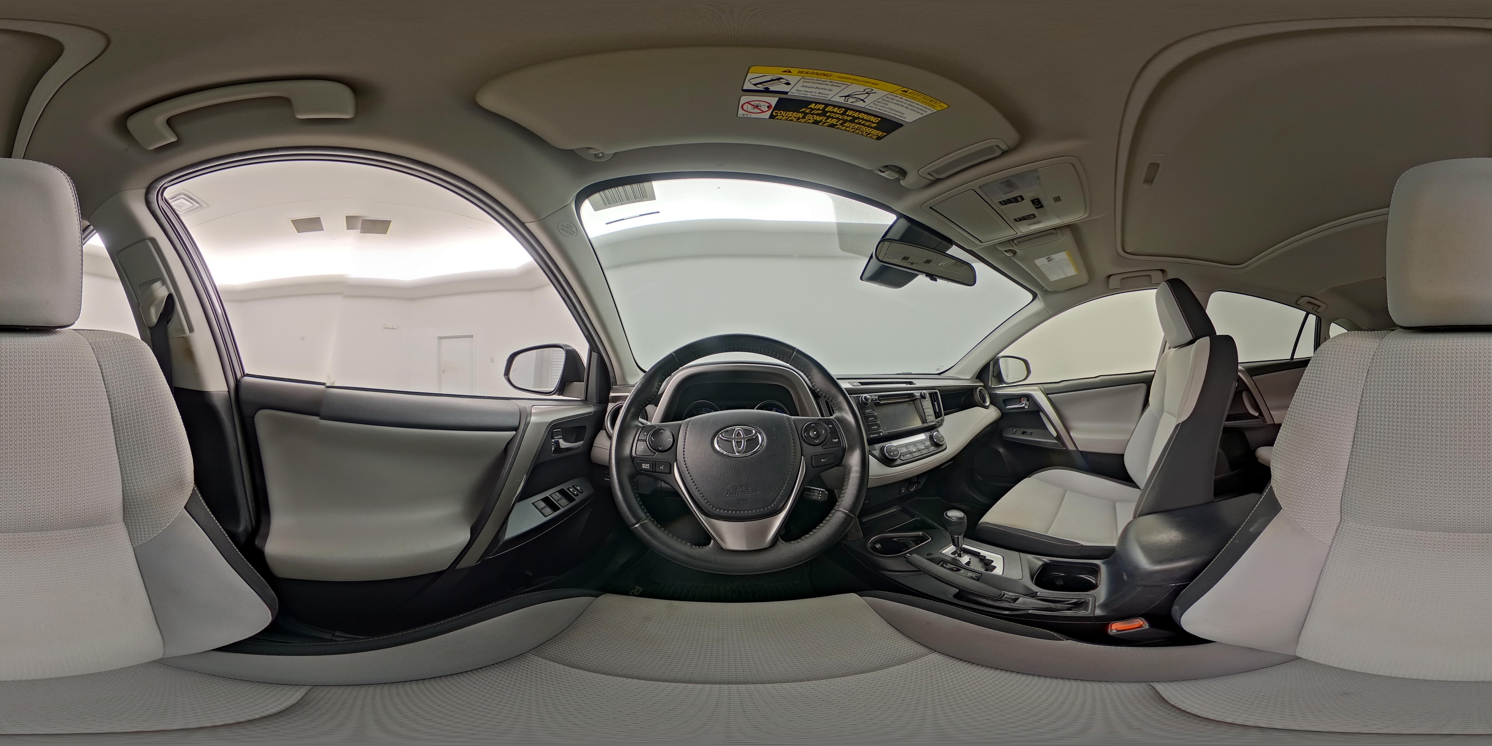 2018 Toyota RAV4 XLE - Photo 28