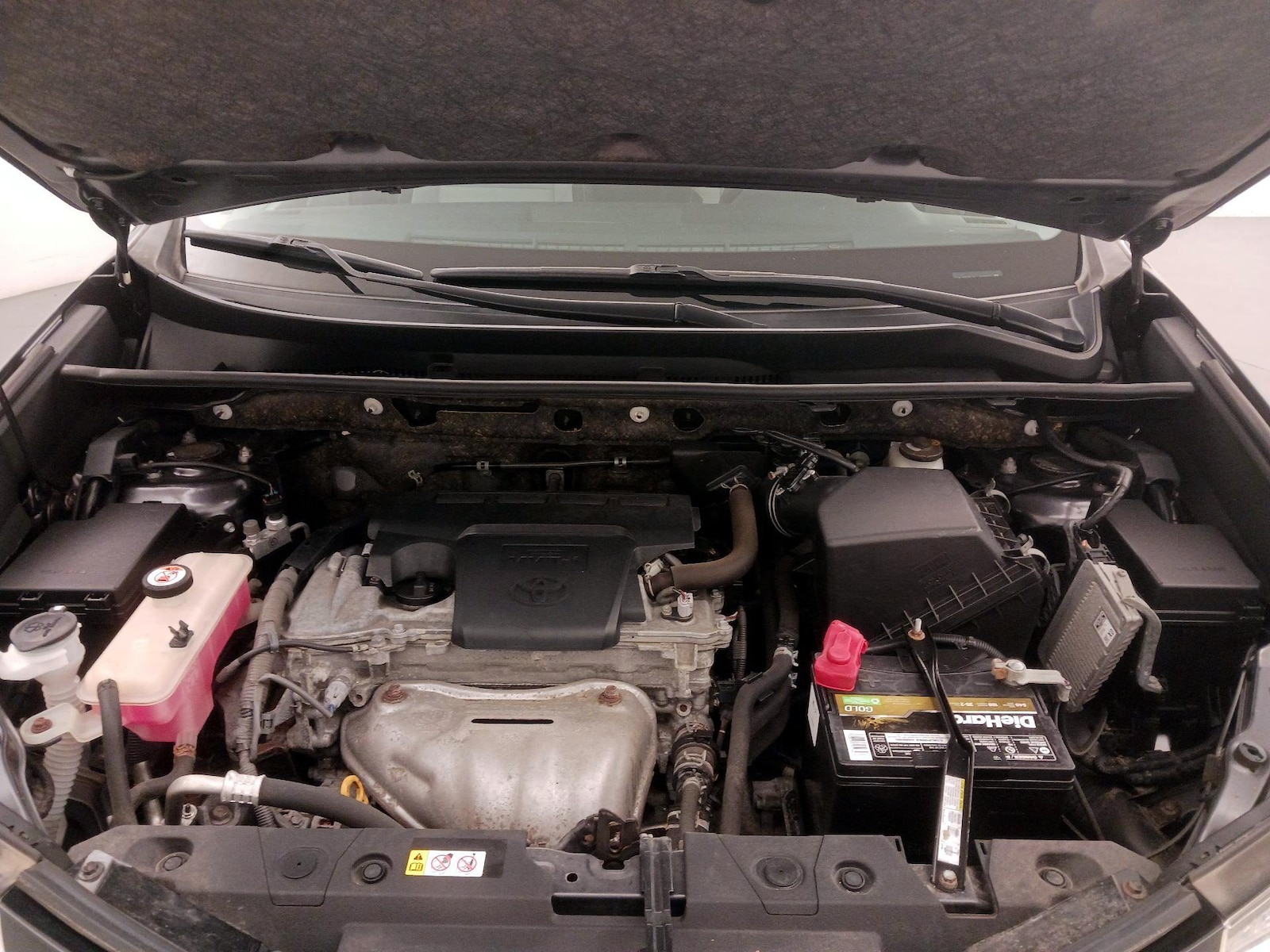 2018 Toyota RAV4 XLE - Photo 24