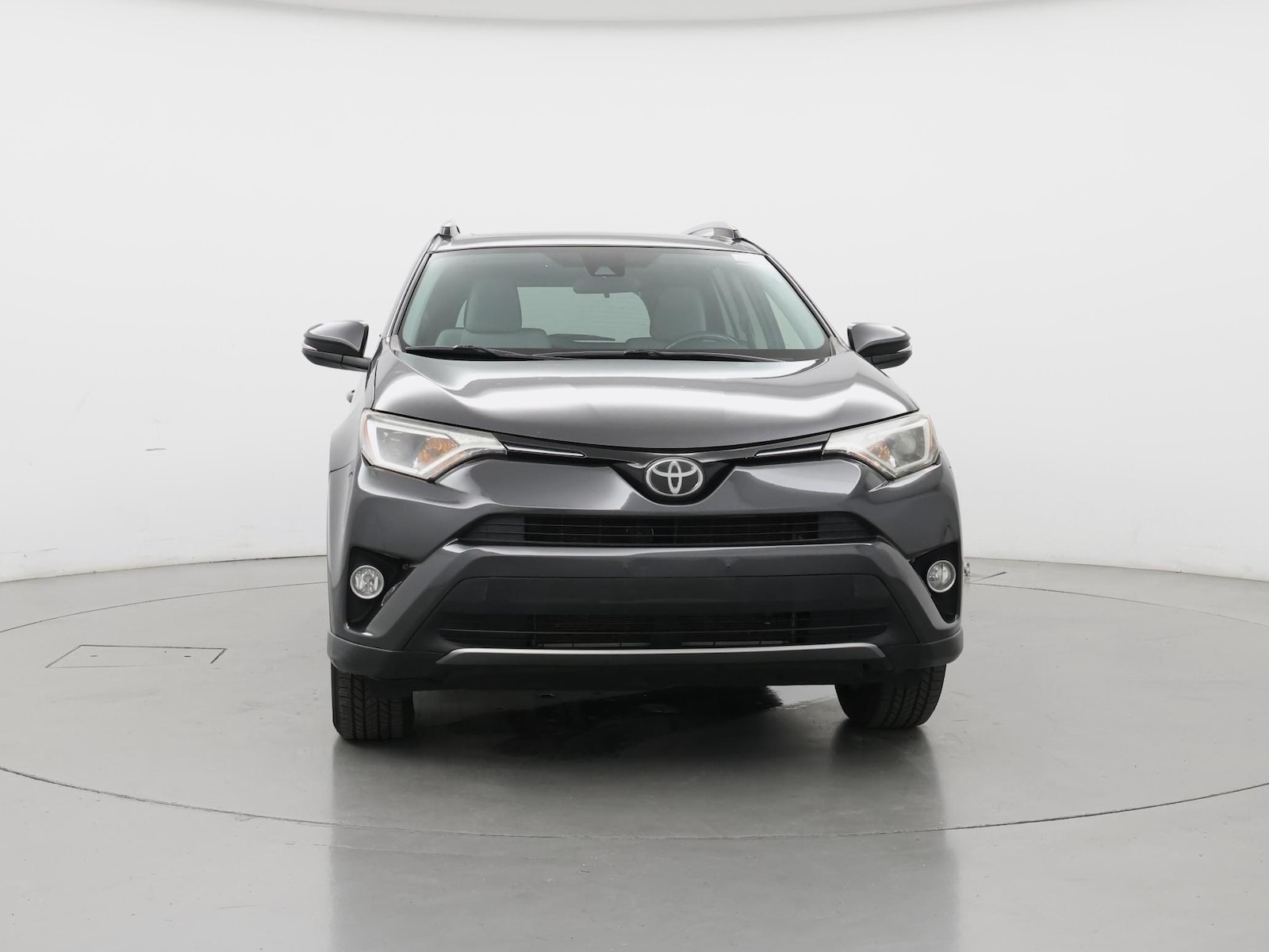 2018 Toyota RAV4 XLE - Photo 6