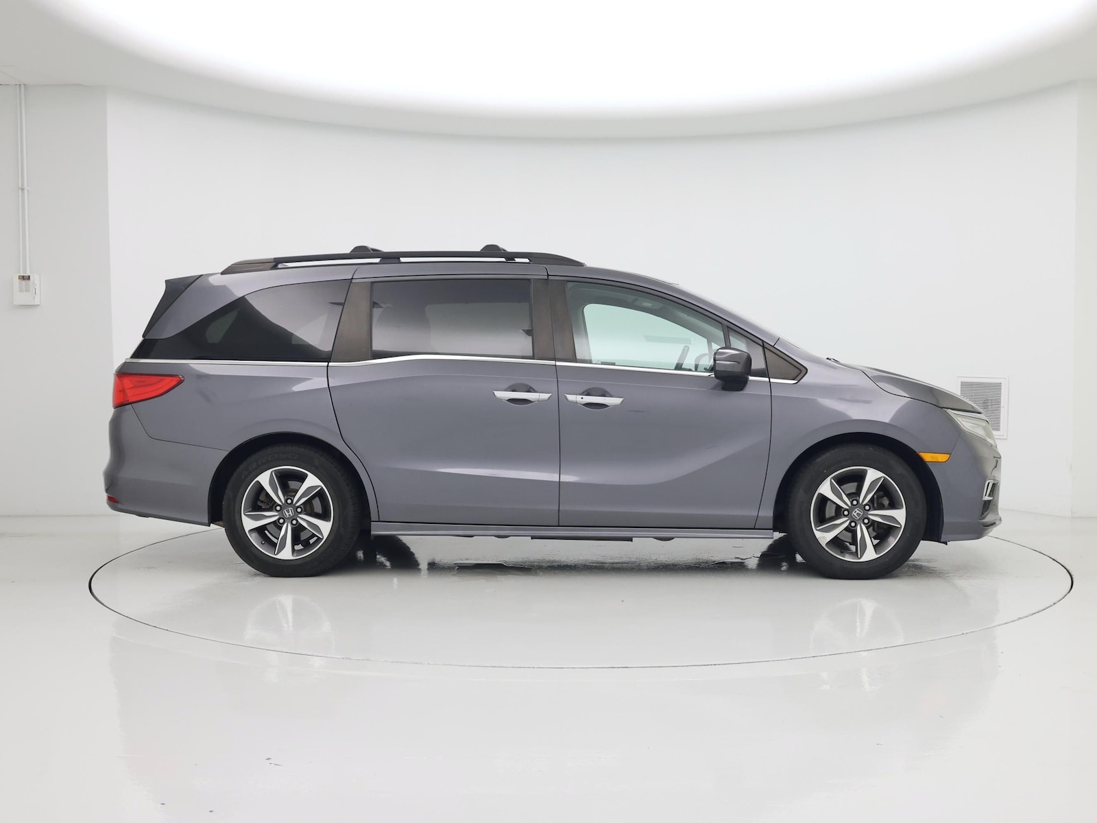 2019 Honda Odyssey Touring - Photo 8