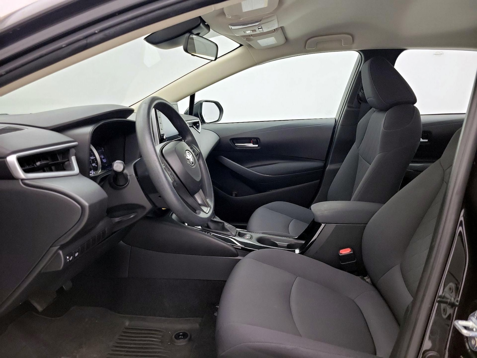 2021 Toyota Corolla LE - Photo 12