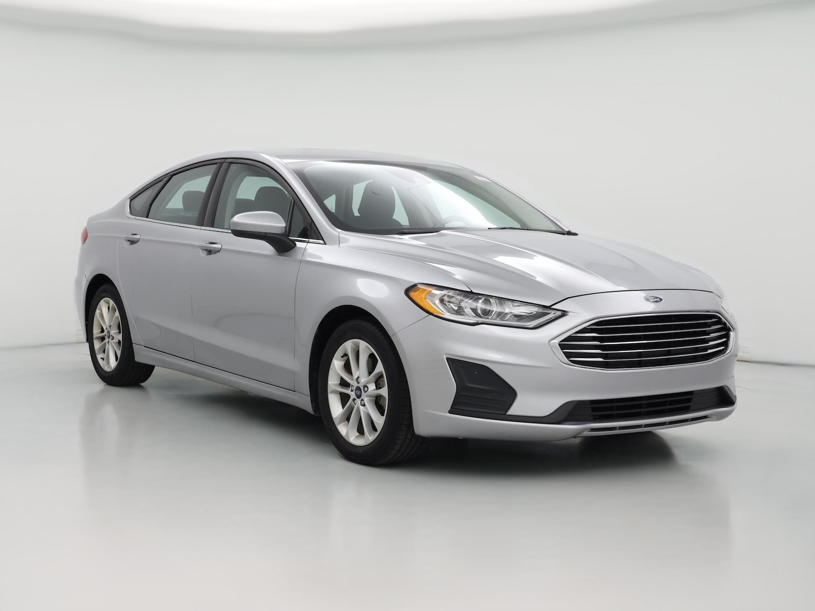 2020 Ford Fusion SE - Photo 1