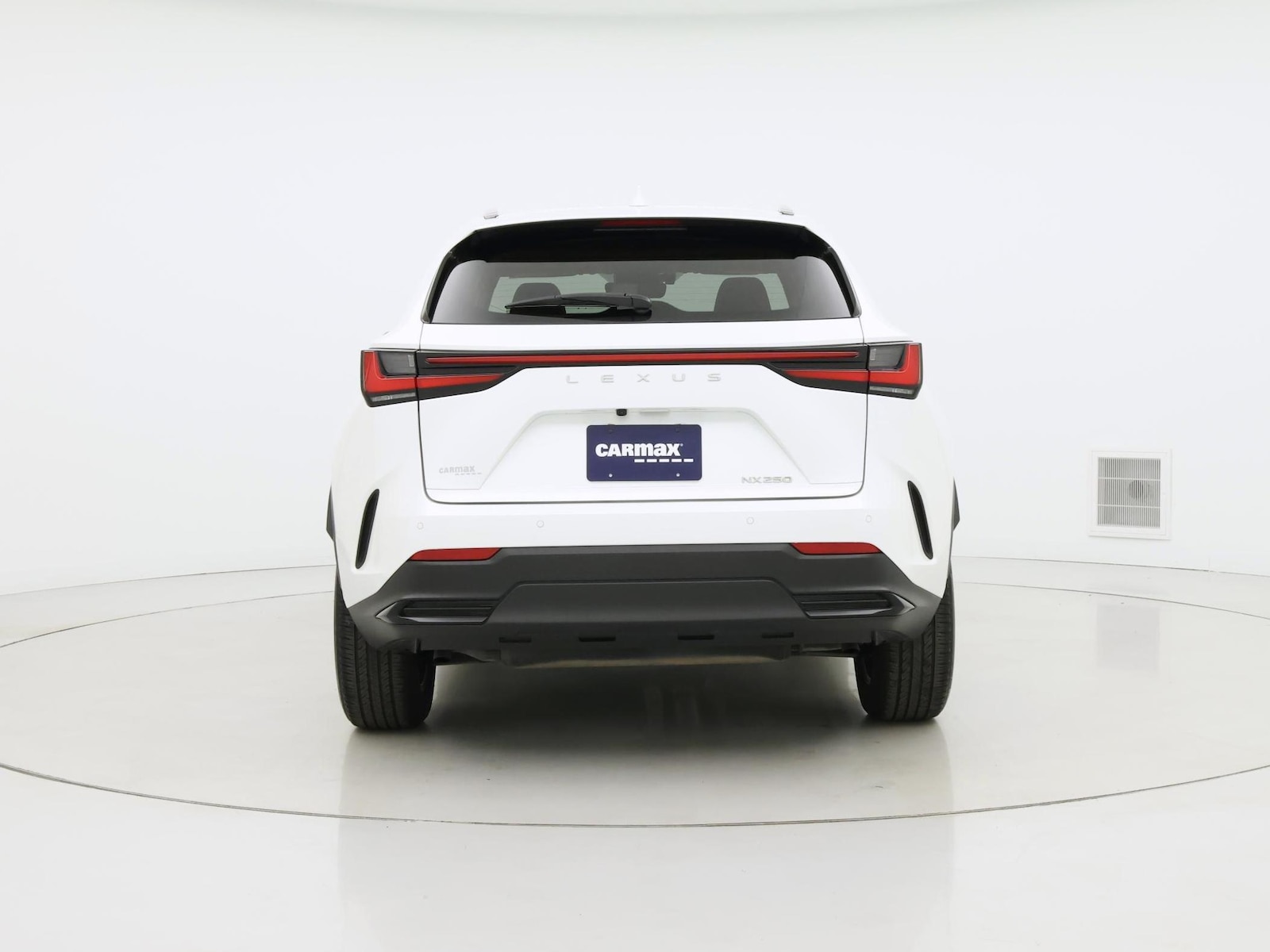 2025 Lexus NX 250 - Photo 7
