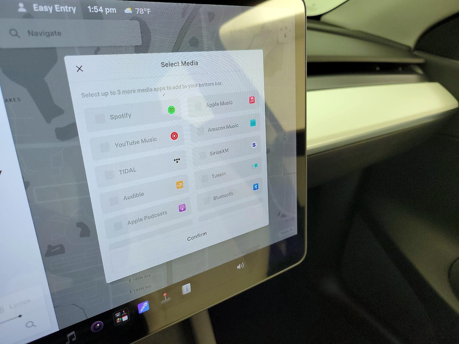 2021 Tesla Model Y Long Range - Photo 16
