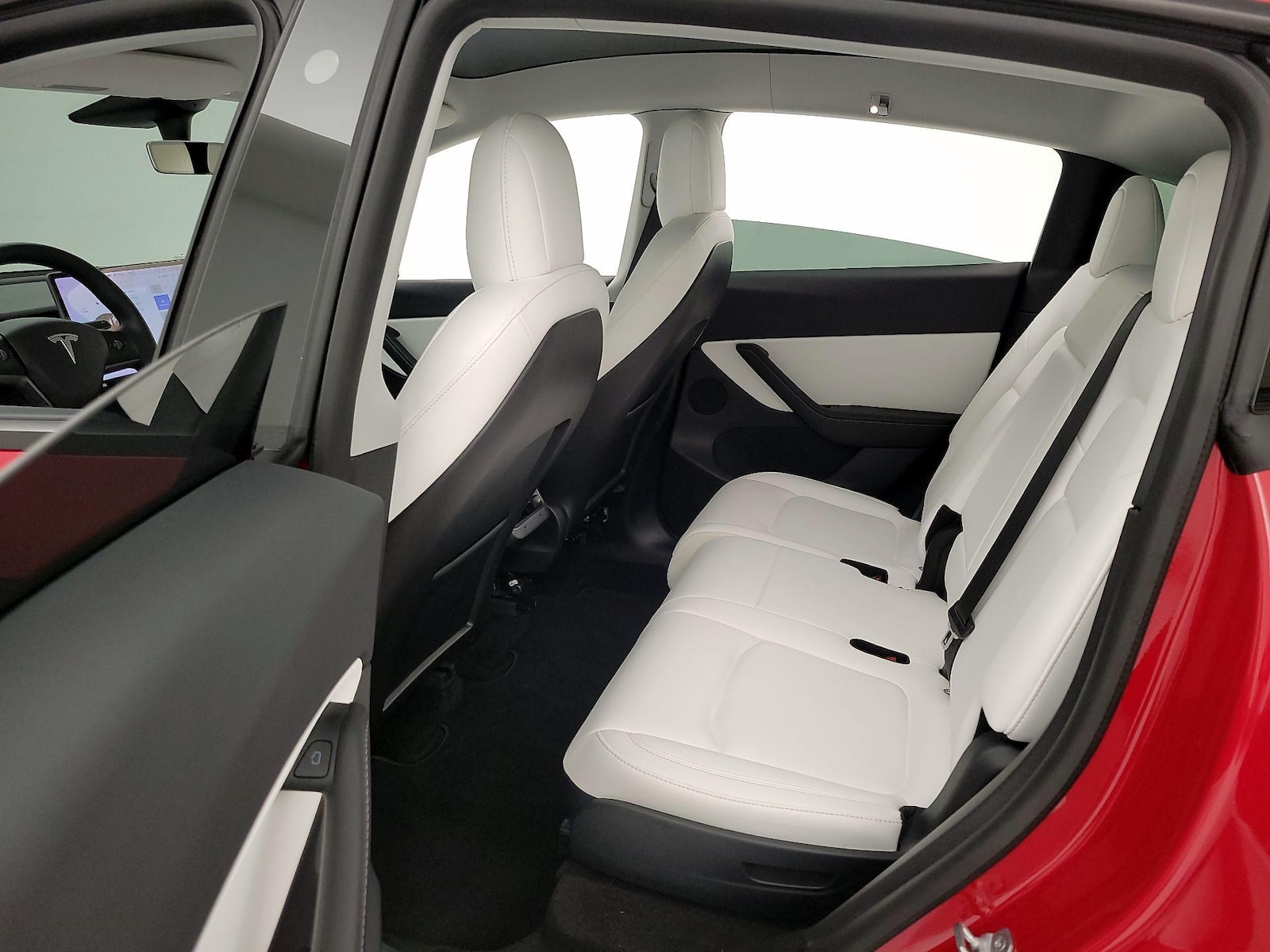 2021 Tesla Model Y Long Range - Photo 19