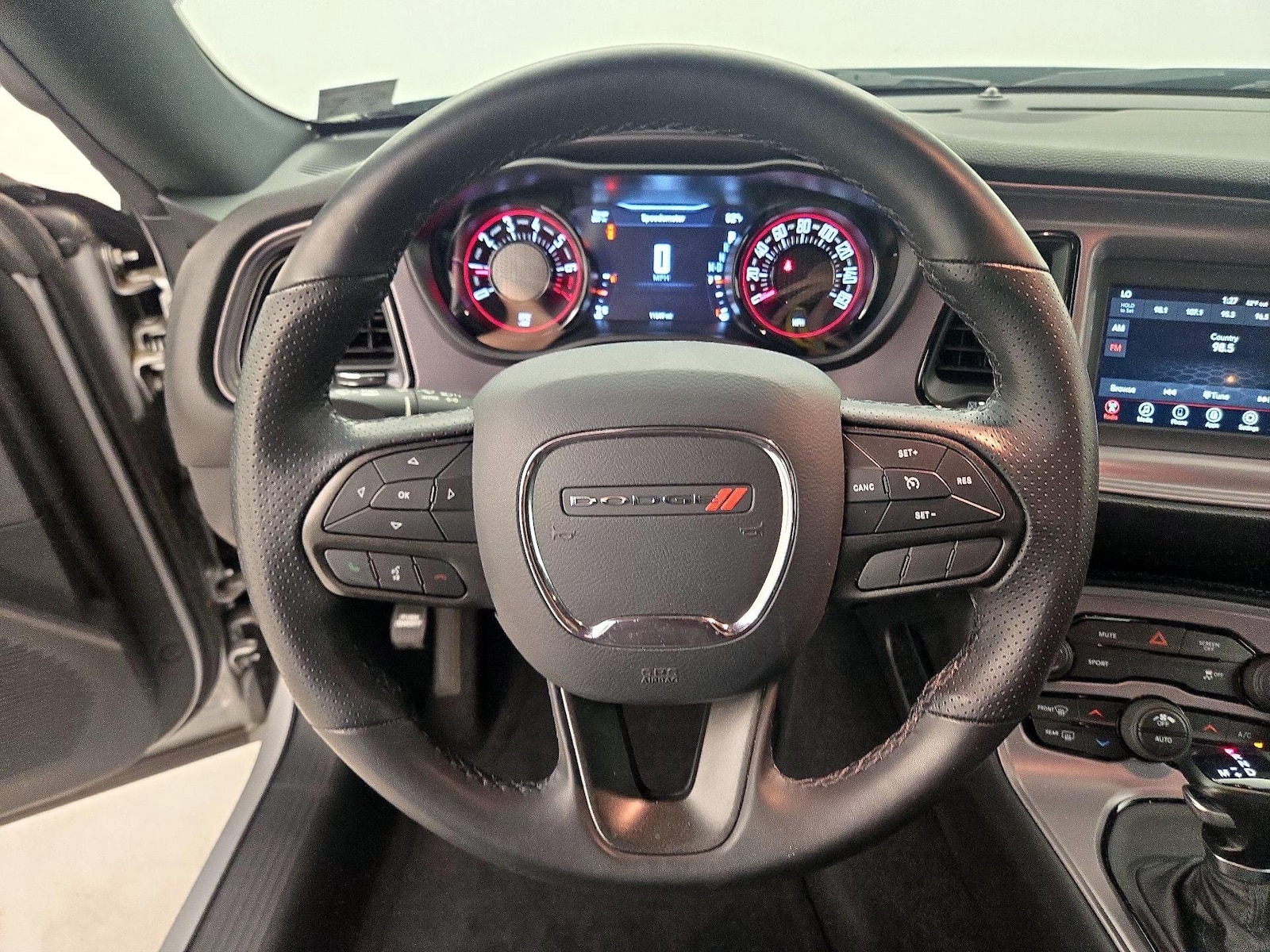2023 Dodge Challenger SXT - Photo 11