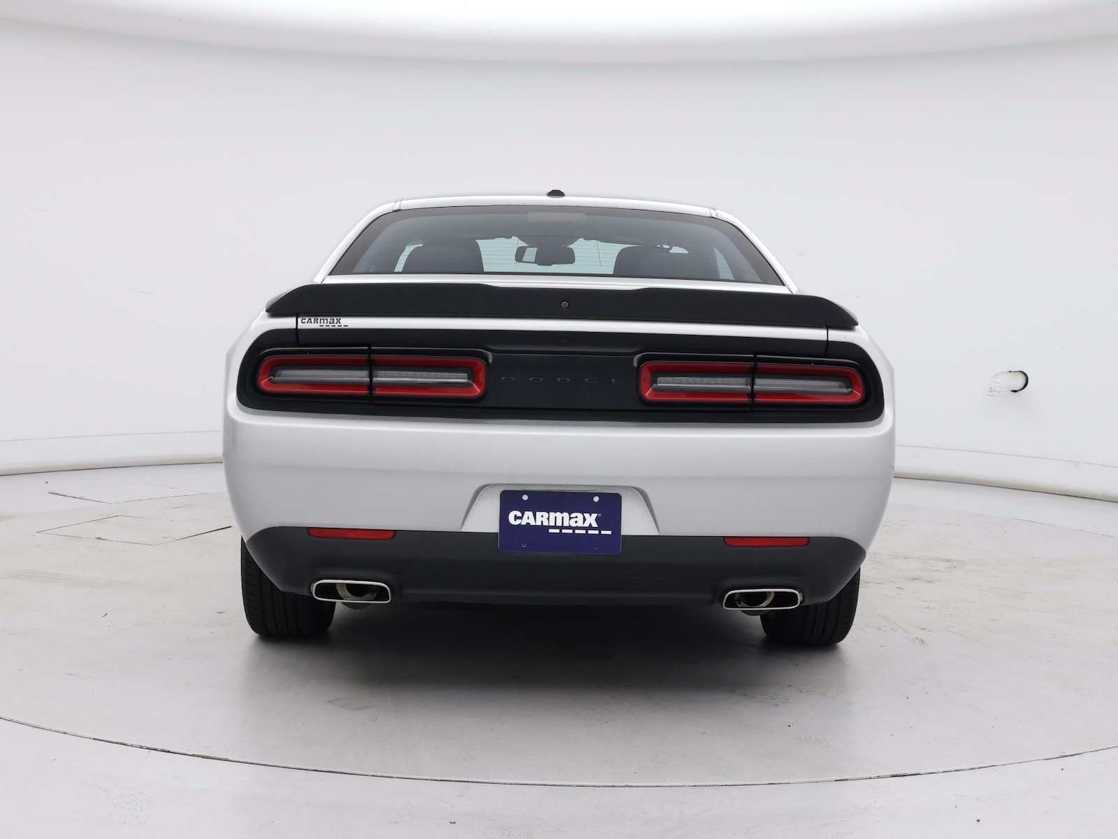 2023 Dodge Challenger SXT - Photo 7