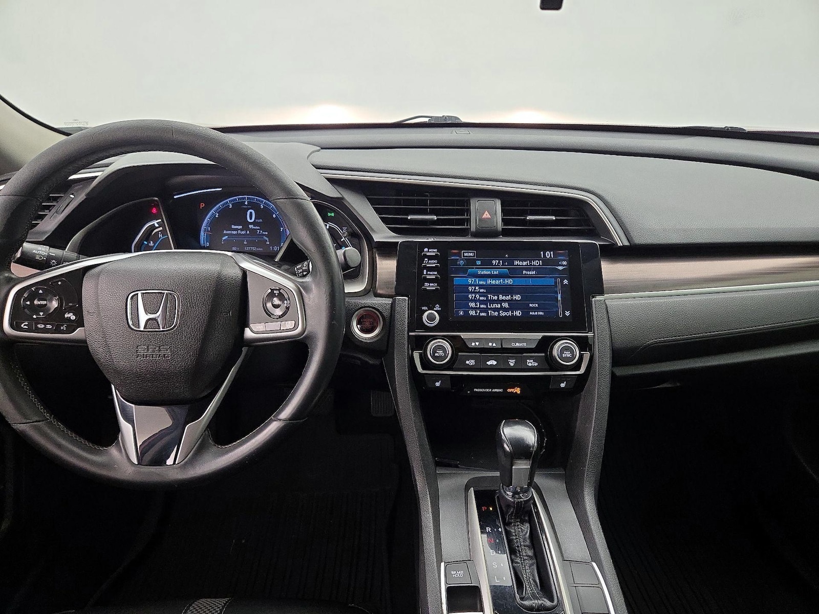 Apple CarPlay® & Android Auto™