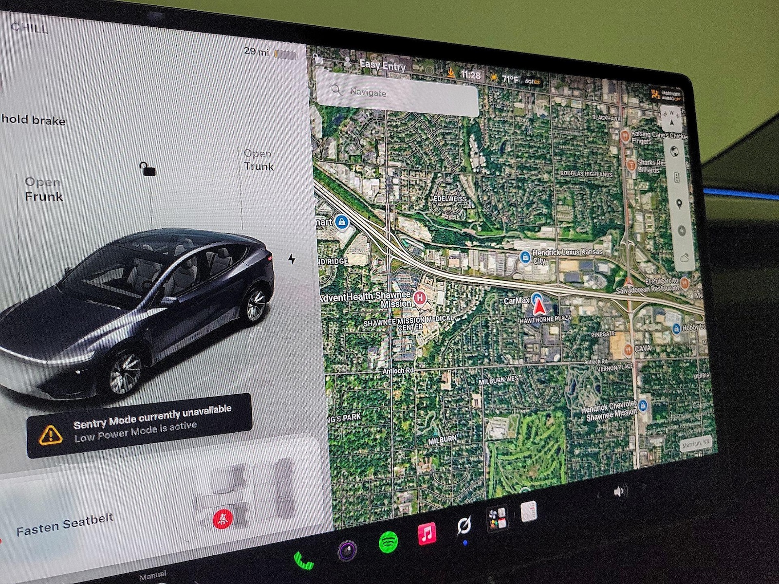 2026 Tesla Model Y Premium - Photo 14