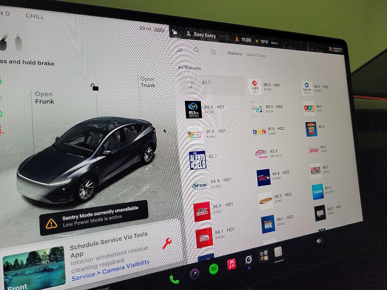 2026 Tesla Model Y Premium - Photo 16