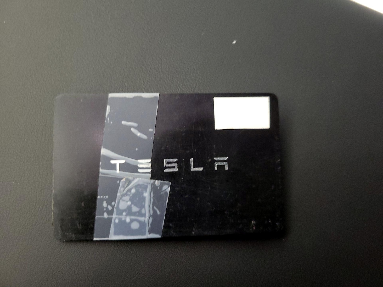 2026 Tesla Model Y Premium - Photo 23
