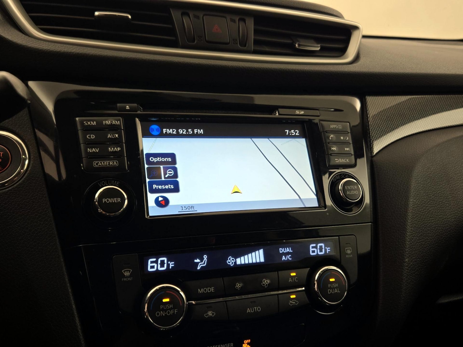 2015 Nissan Rogue SL - Photo 14