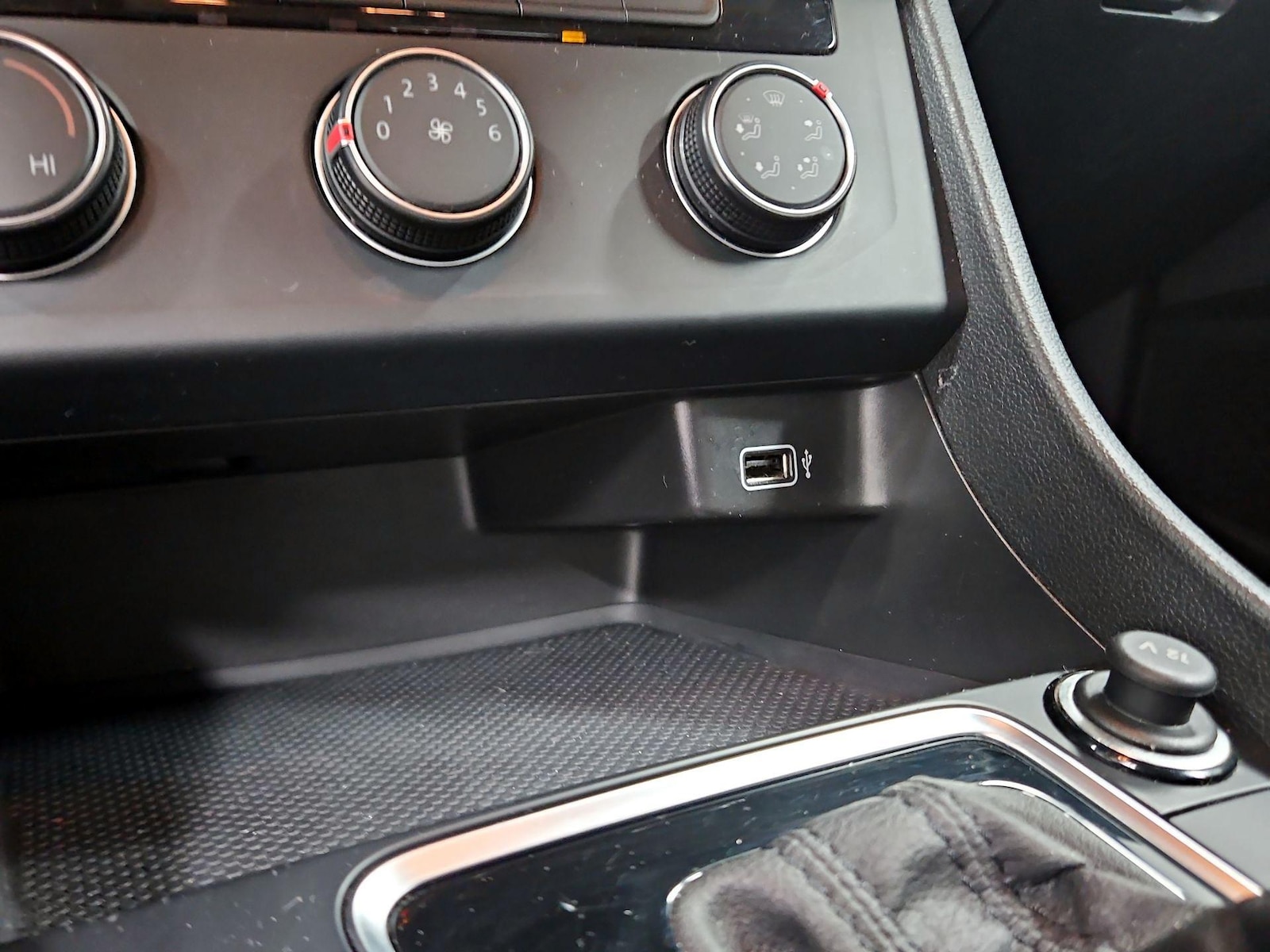 2019 Volkswagen Jetta SE - Photo 19