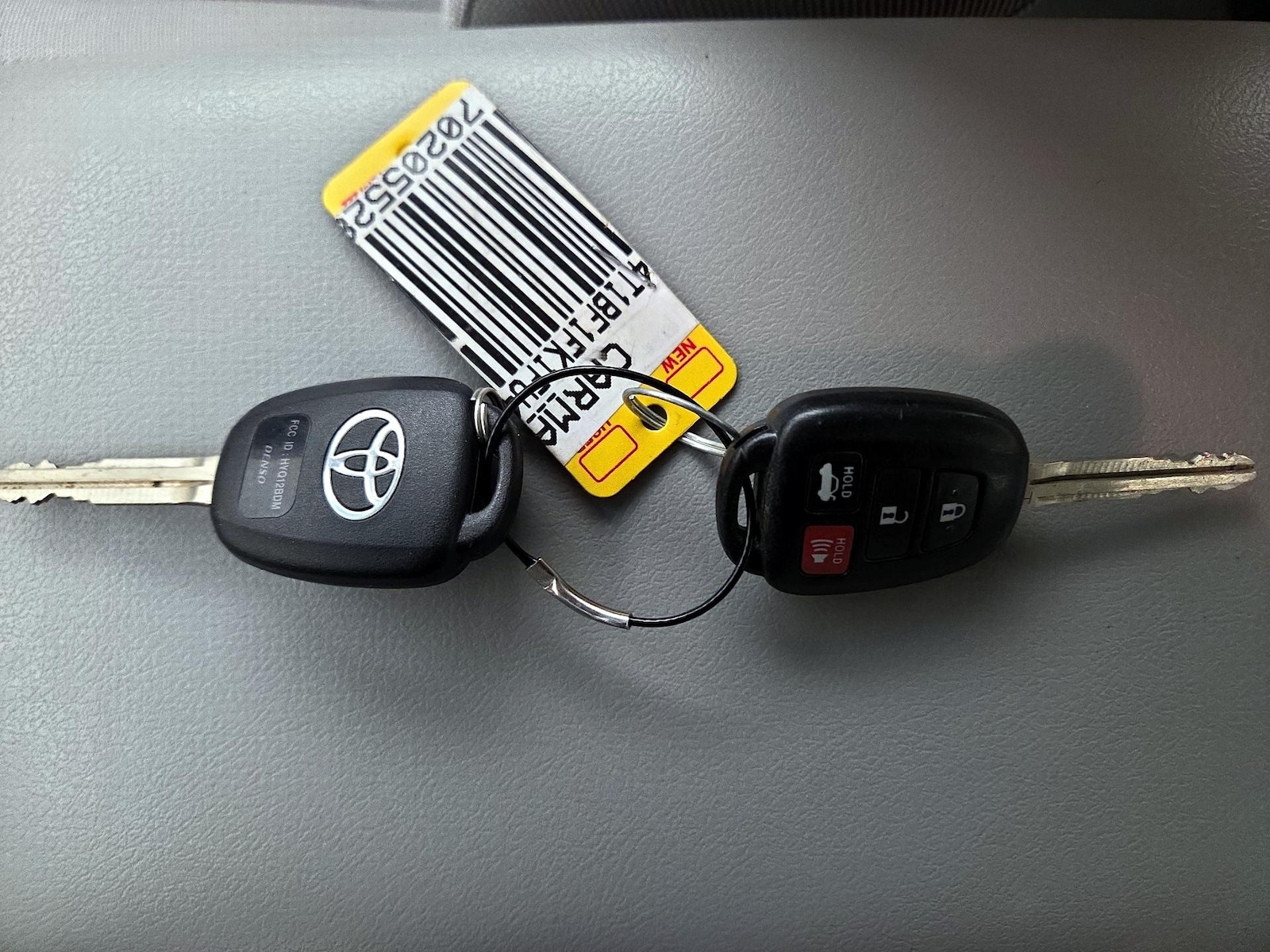 2015 Toyota Camry LE - Photo 23