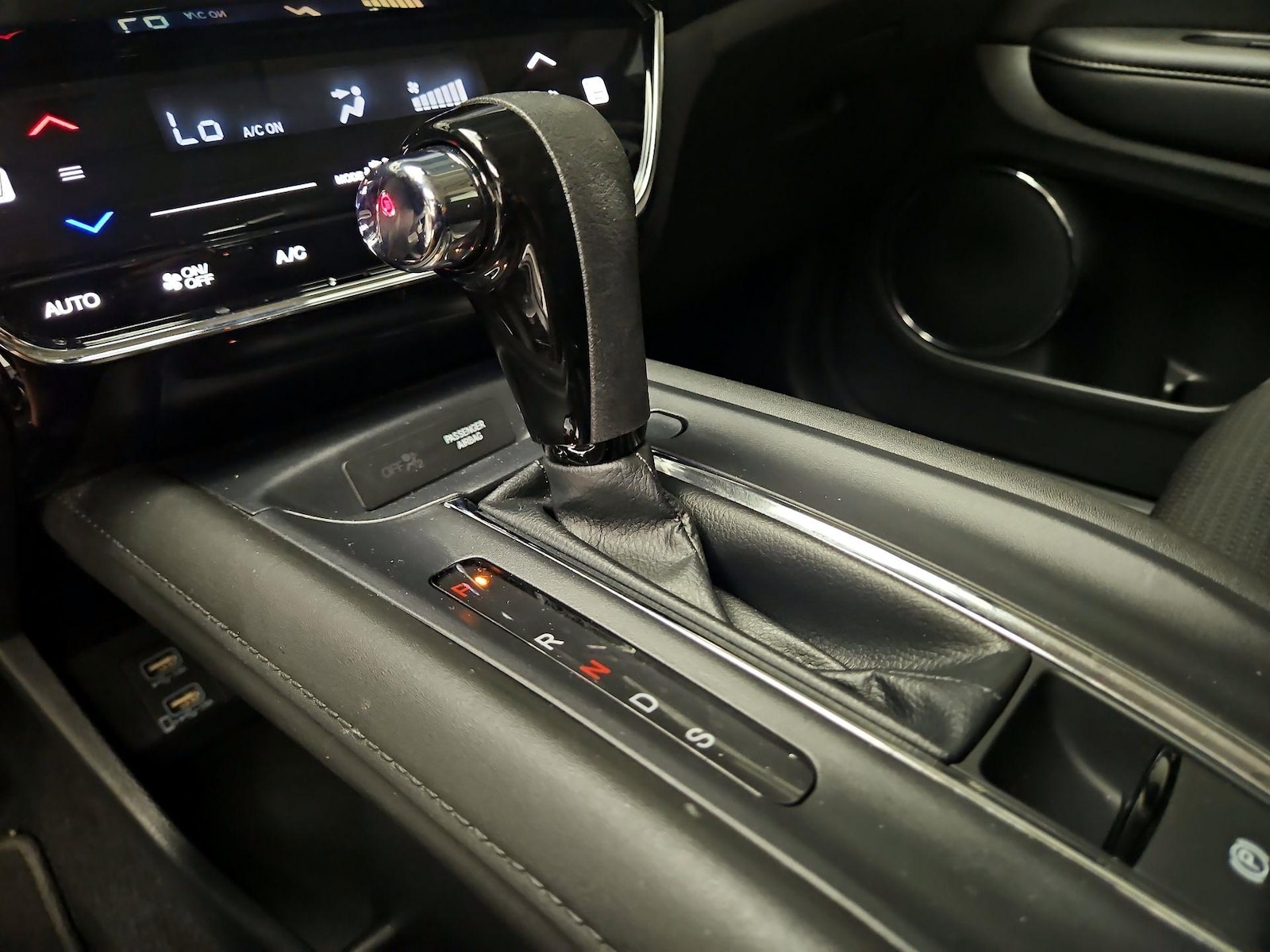 2022 Honda HR-V EX - Photo 18