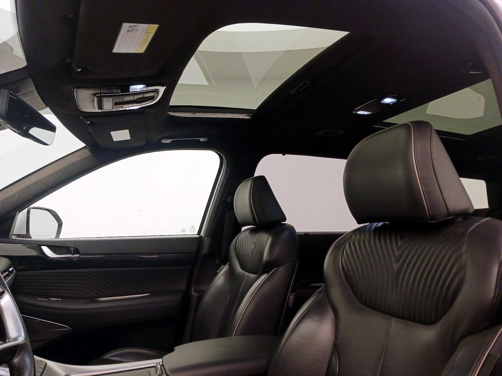 Sunroof(s) & Skylight(s)