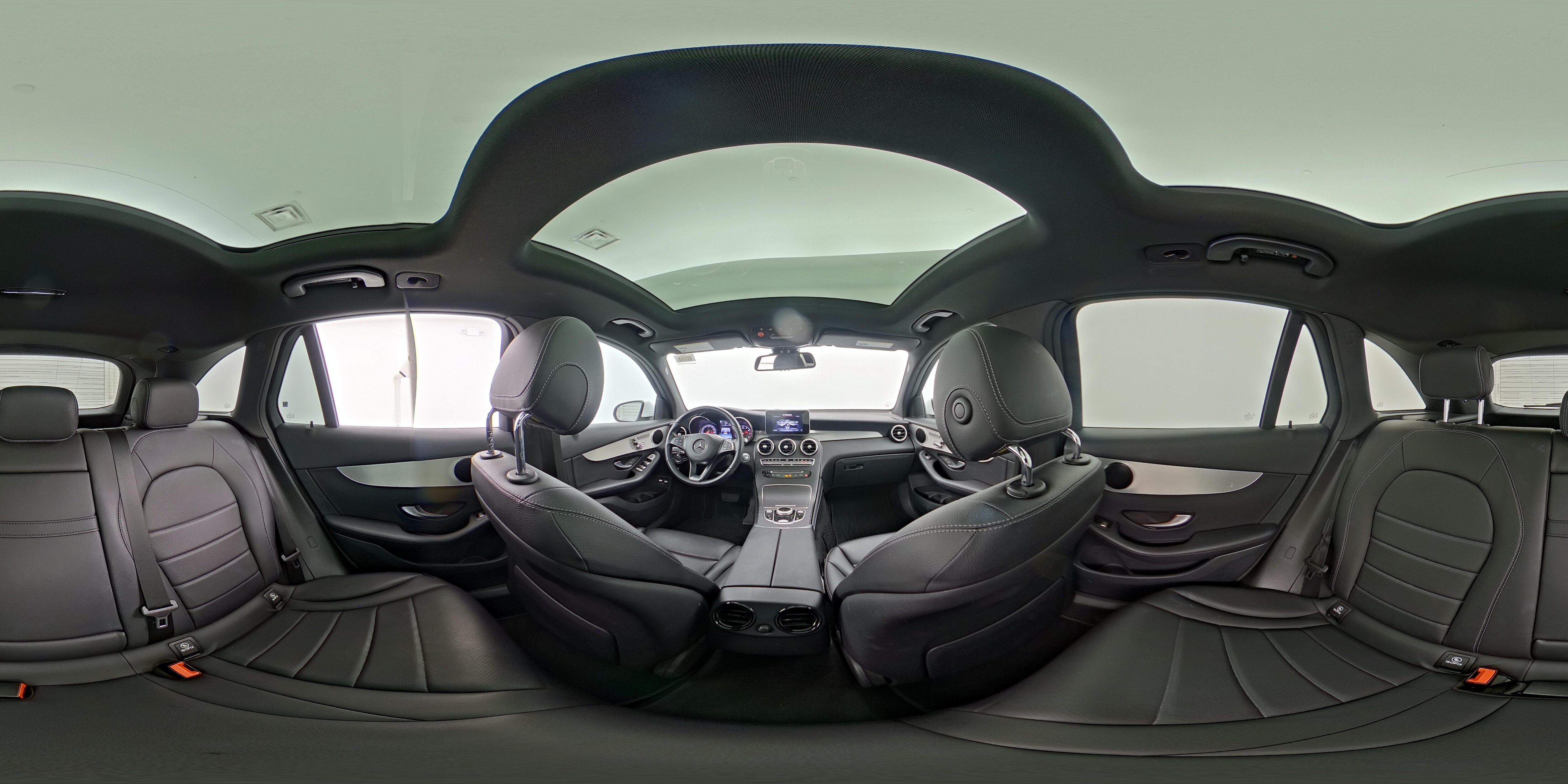 2019 Mercedes-Benz GLC GLC350e - Photo 26