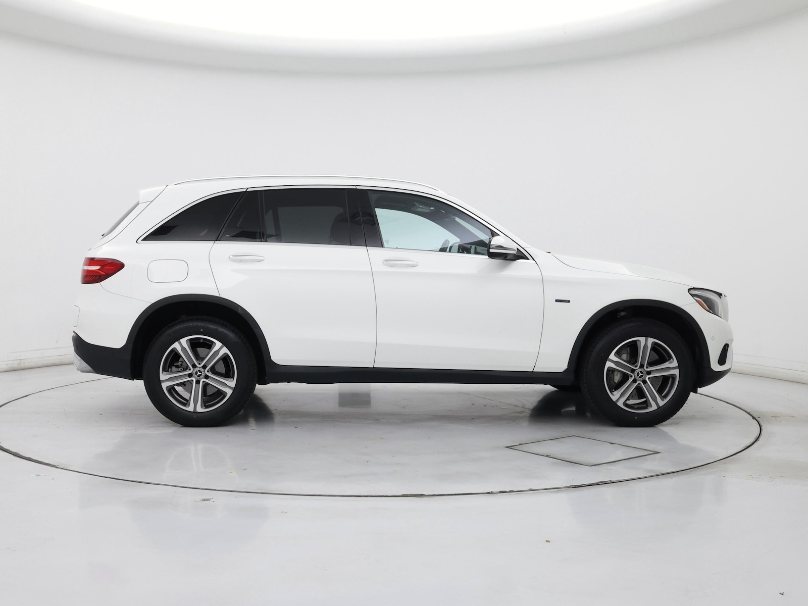 2019 Mercedes-Benz GLC GLC350e - Photo 8
