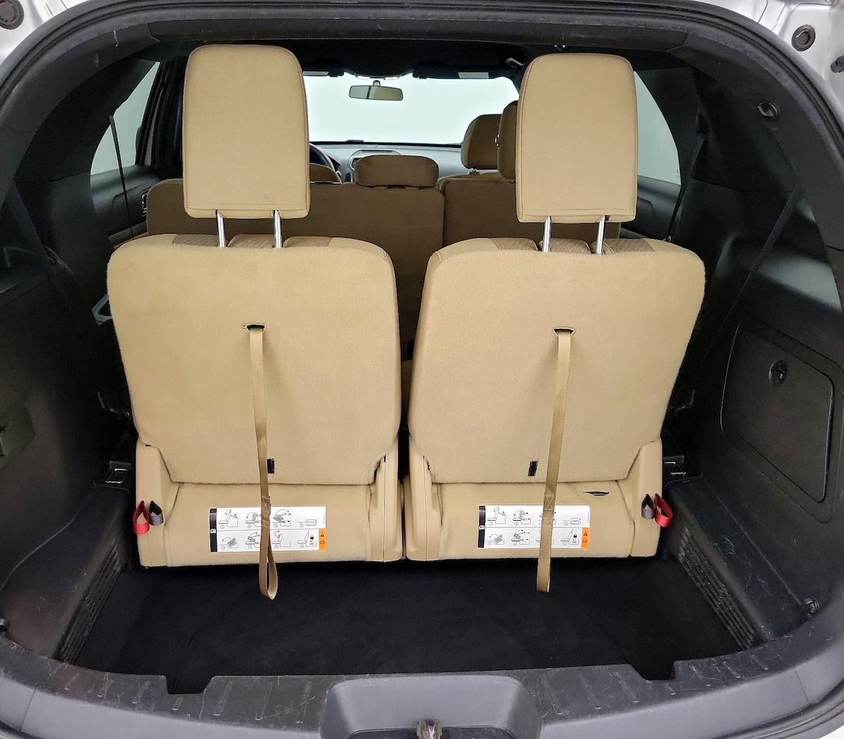 Trunk/Cargo (Seats Up)