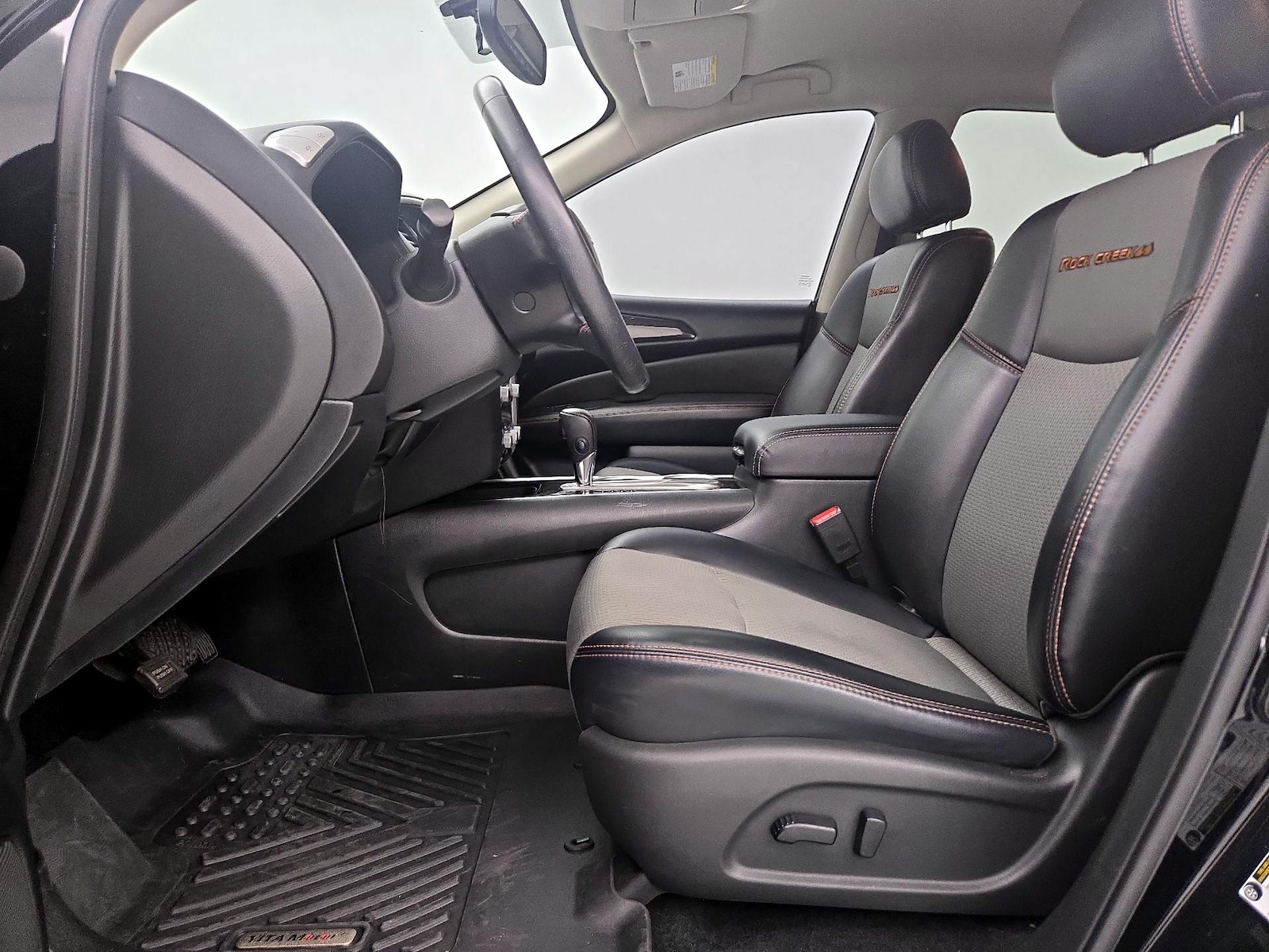 Power Seat(s) & Side Airbags