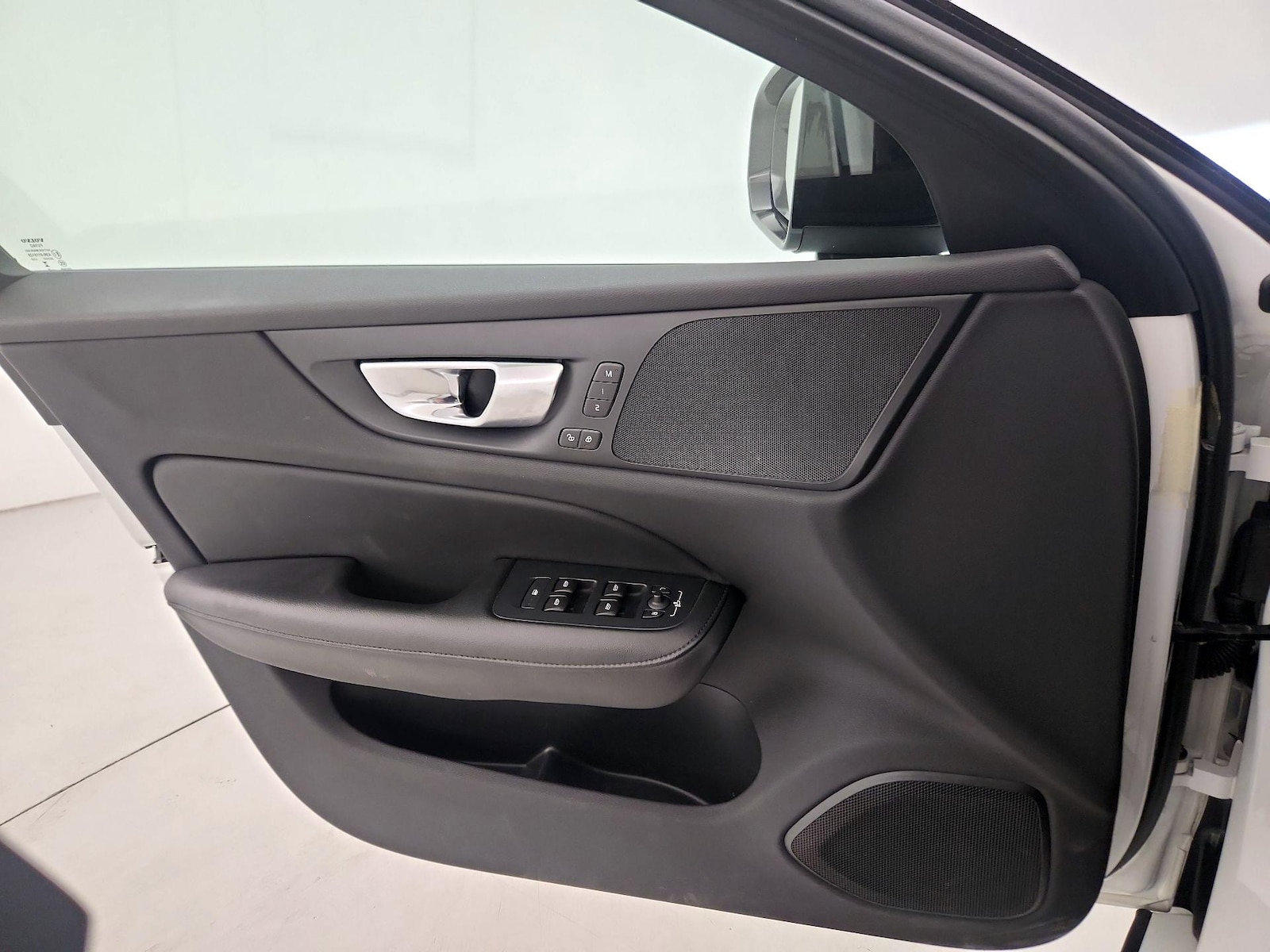 2025 Volvo S60 Core - Photo 13