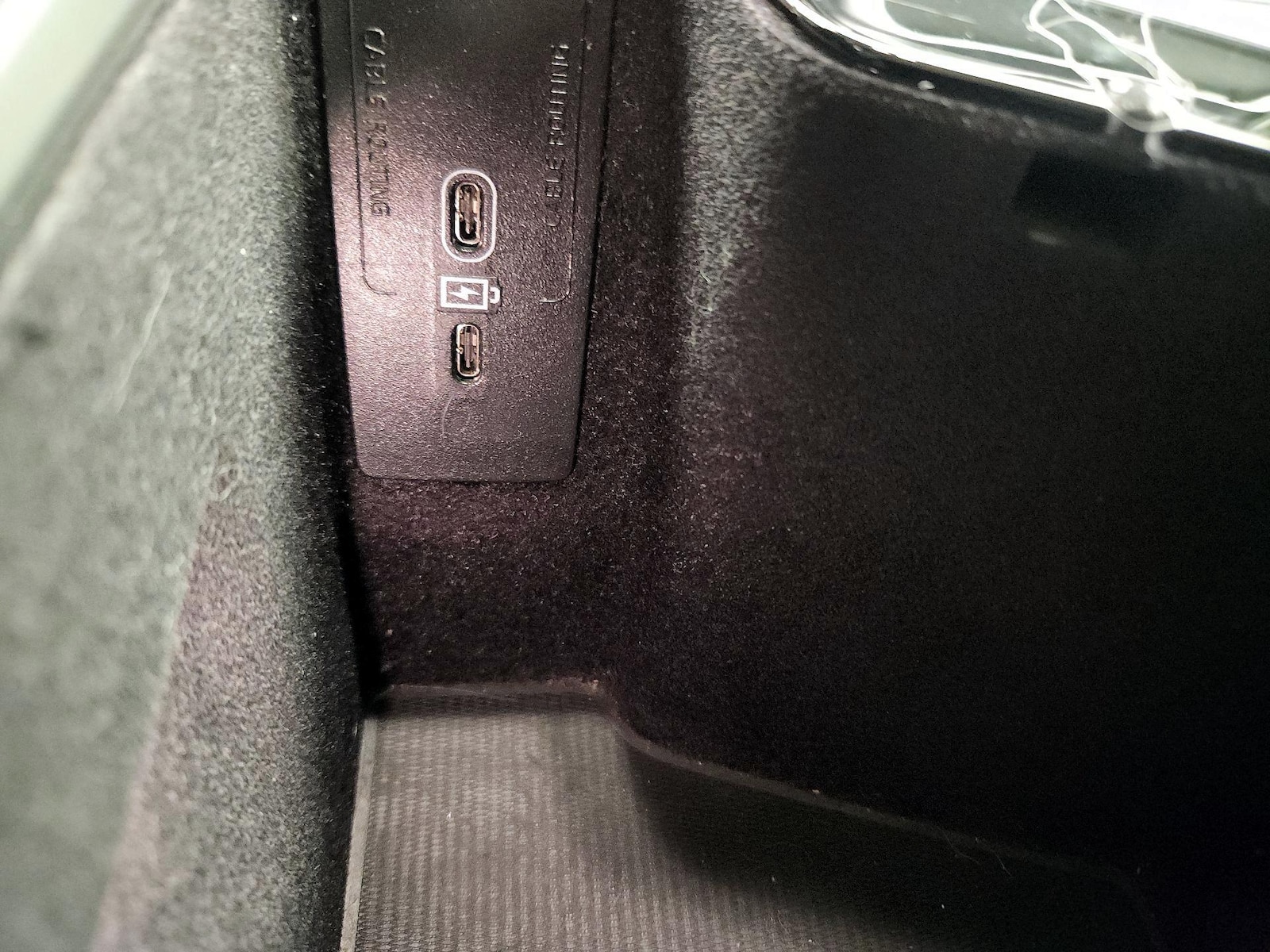2025 Volvo S60 Core - Photo 20