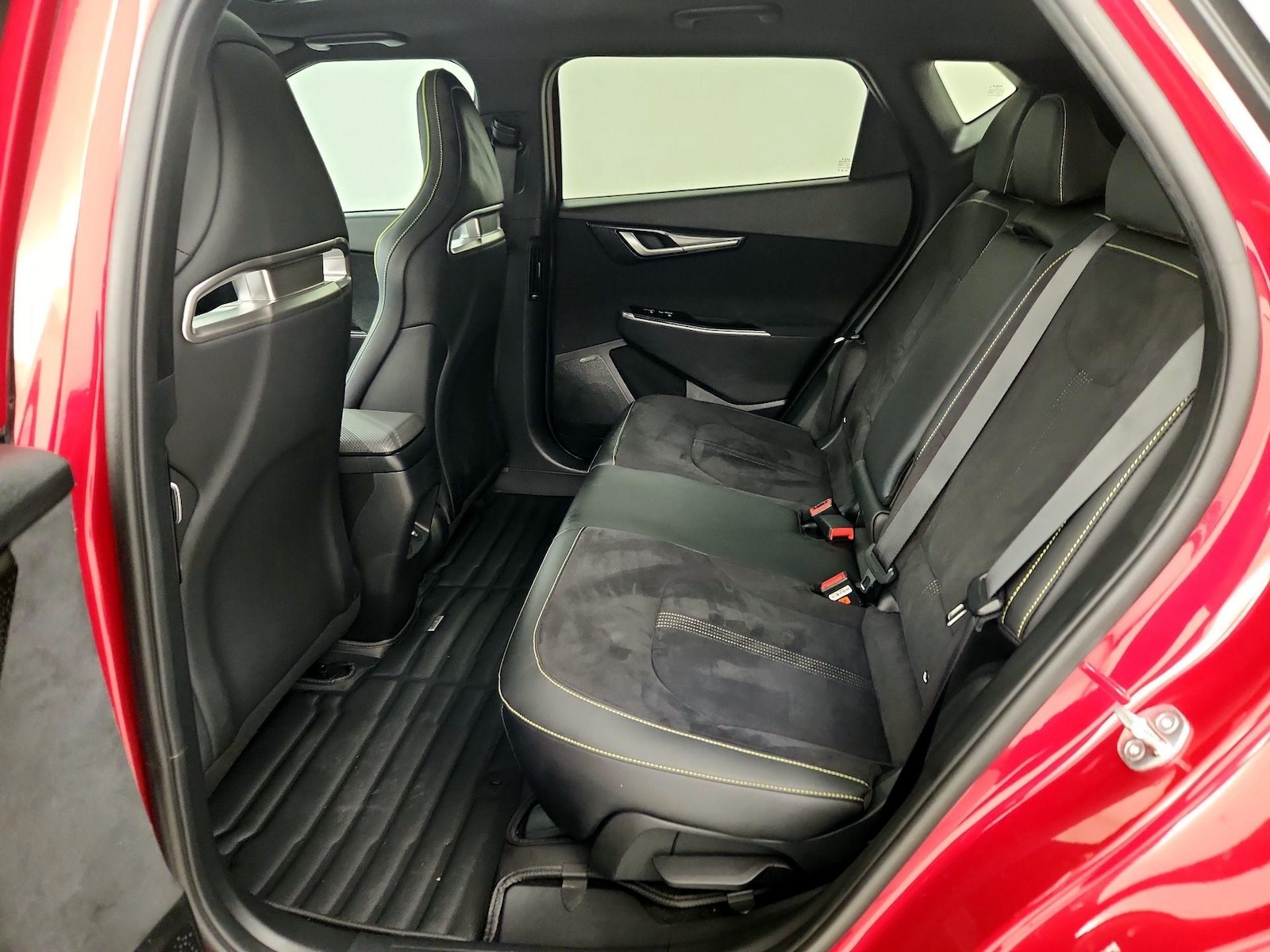 2023 Kia EV6 GT - Photo 22