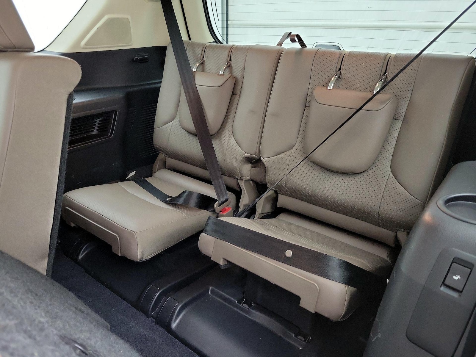 2023 Lexus GX LUXURY - Photo 23