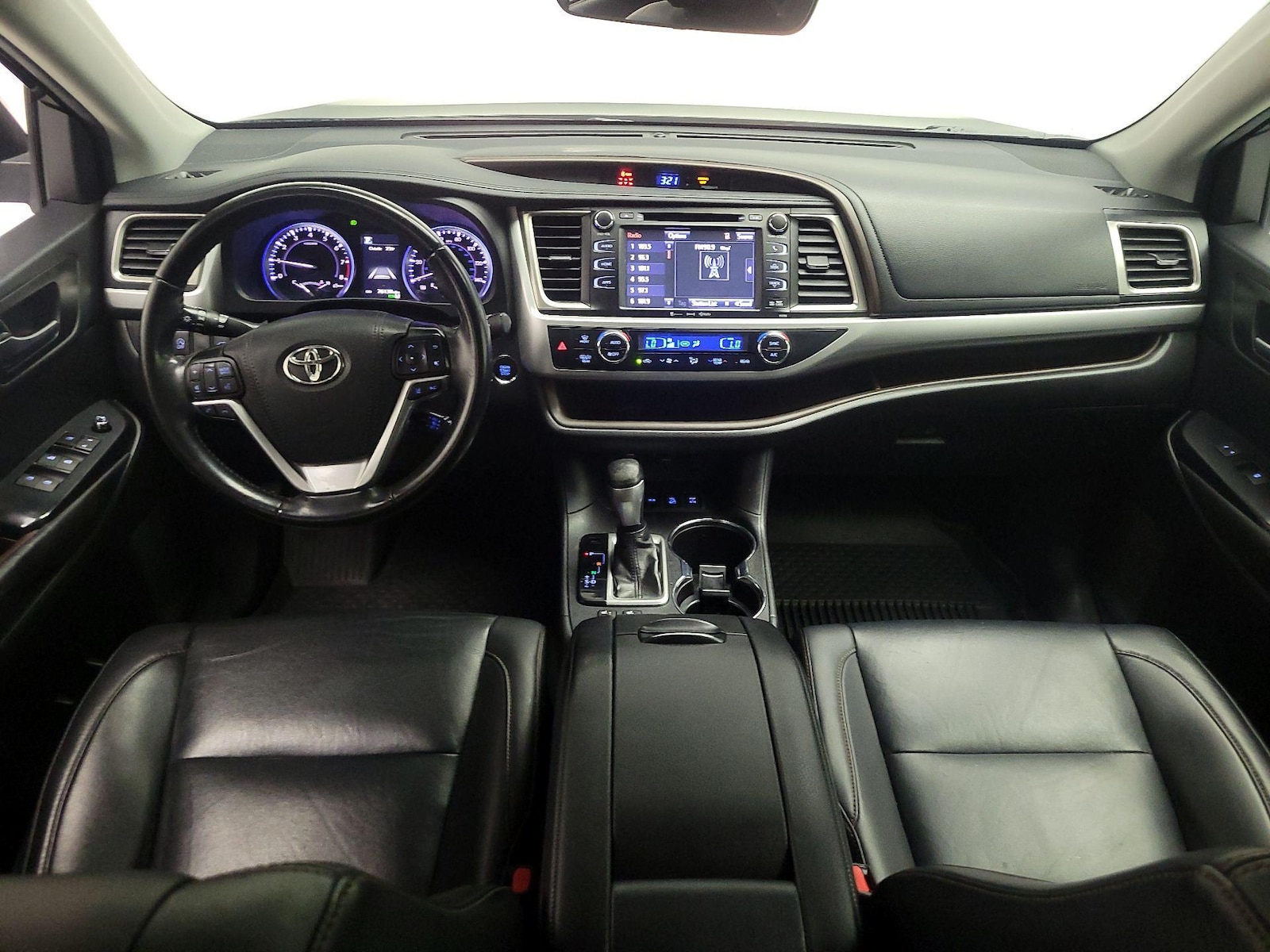 2019 Toyota Highlander XLE - Photo 10