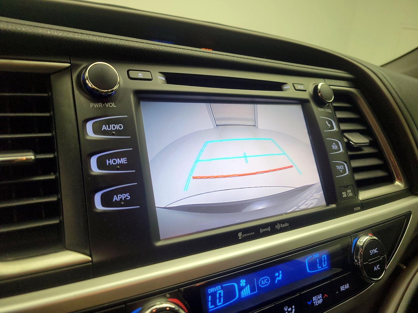 2019 Toyota Highlander XLE - Photo 15