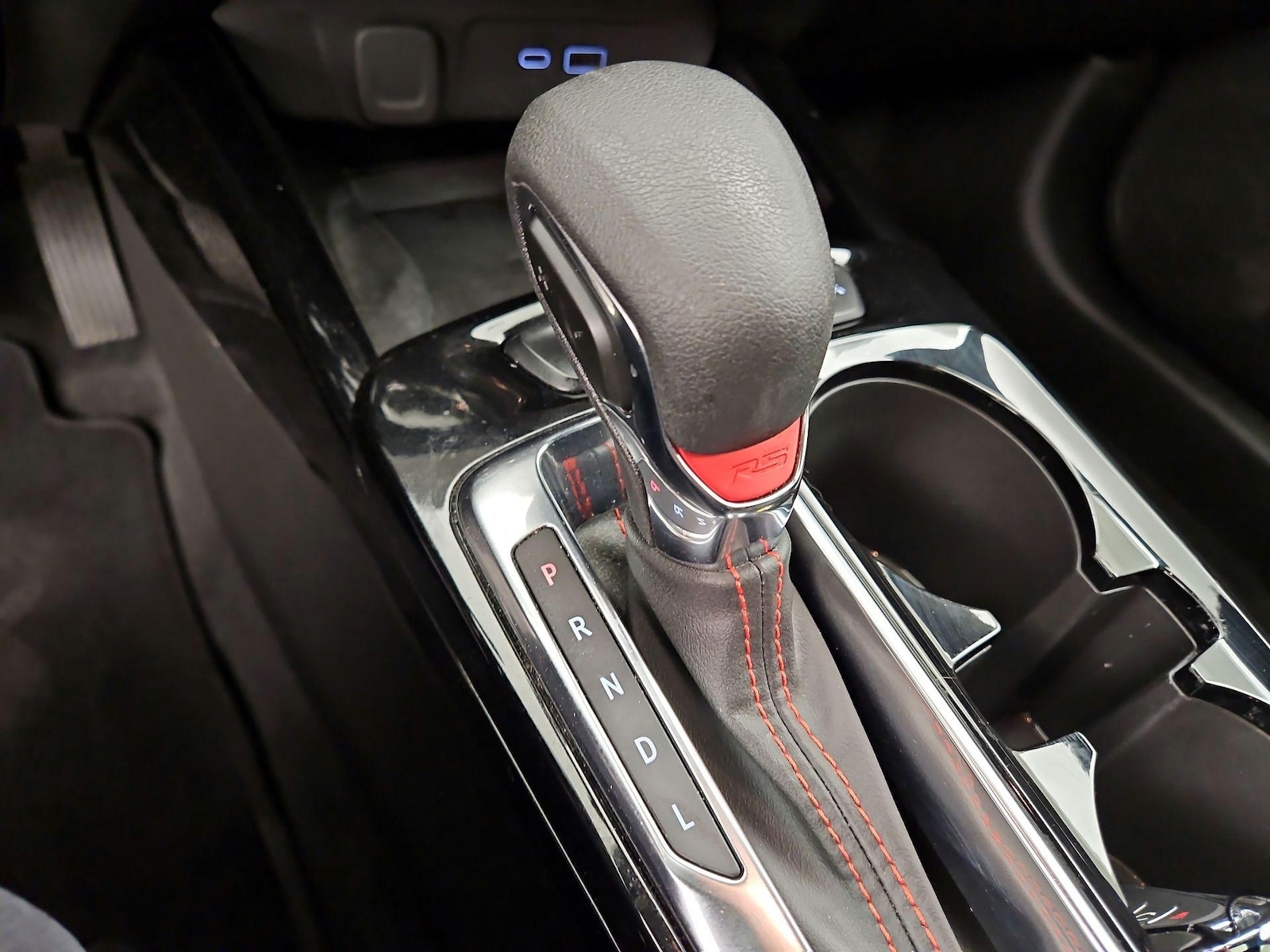 2024 Chevrolet Trax RS - Photo 18