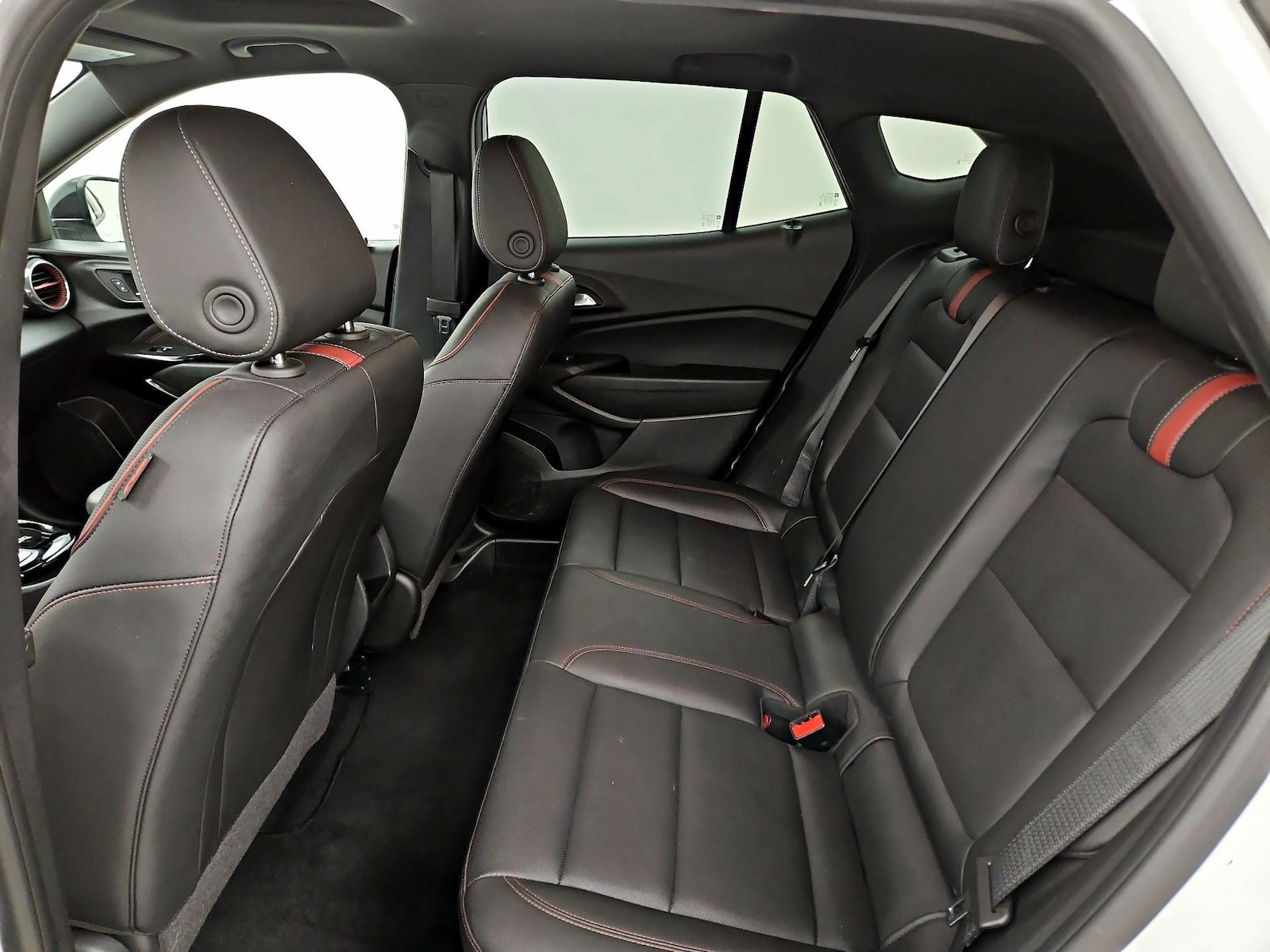 2024 Chevrolet Trax RS - Photo 21