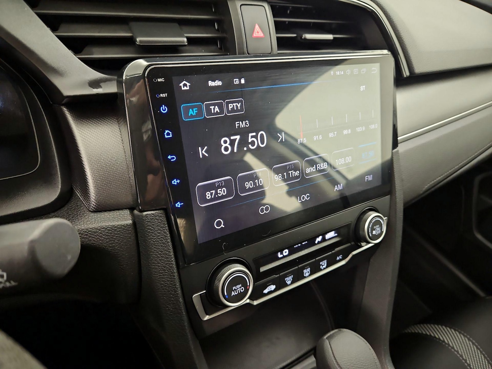 2018 Honda Civic LX - Photo 16
